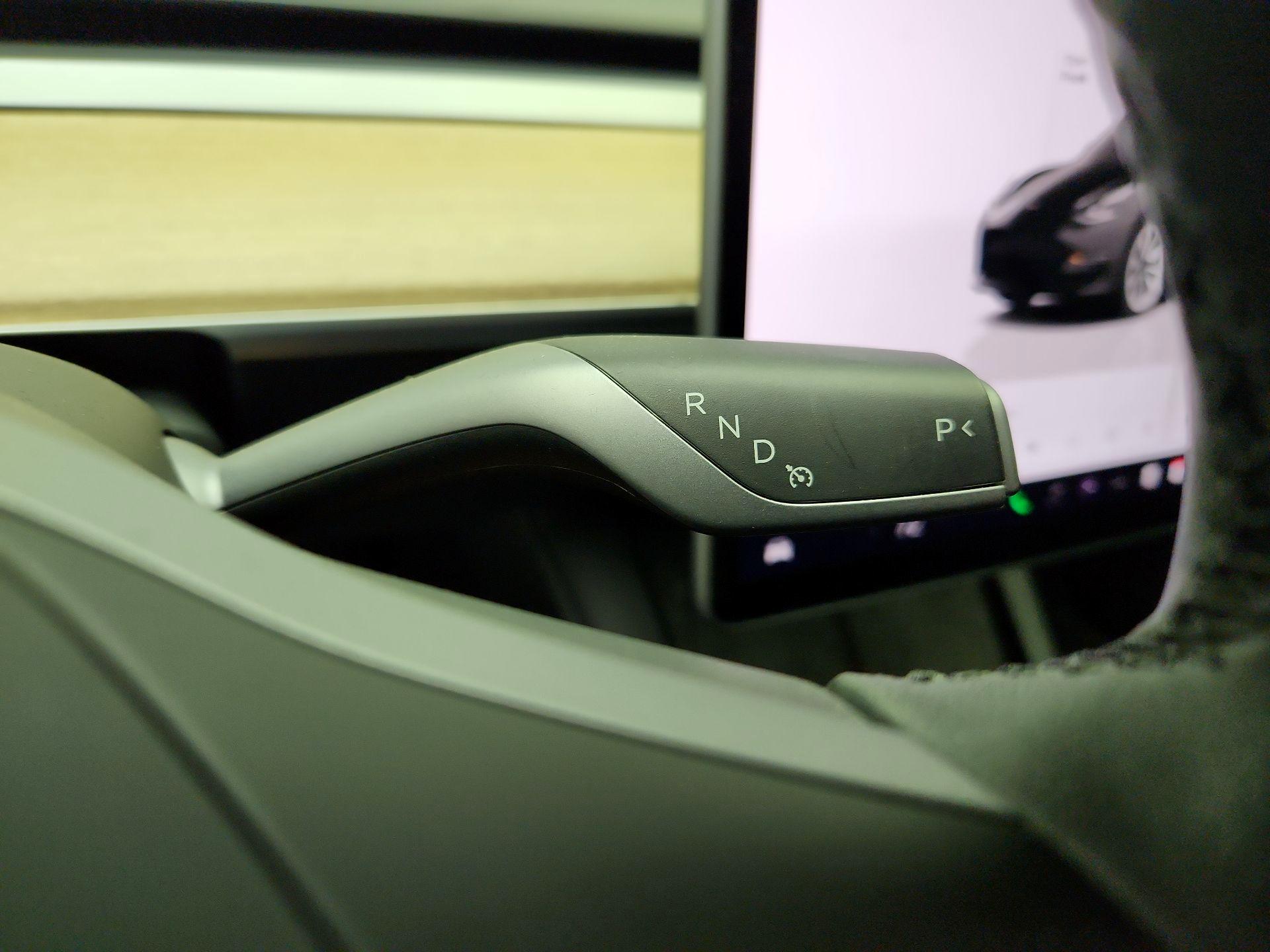 Thumbnail: 2023 Tesla Model 3 - 18