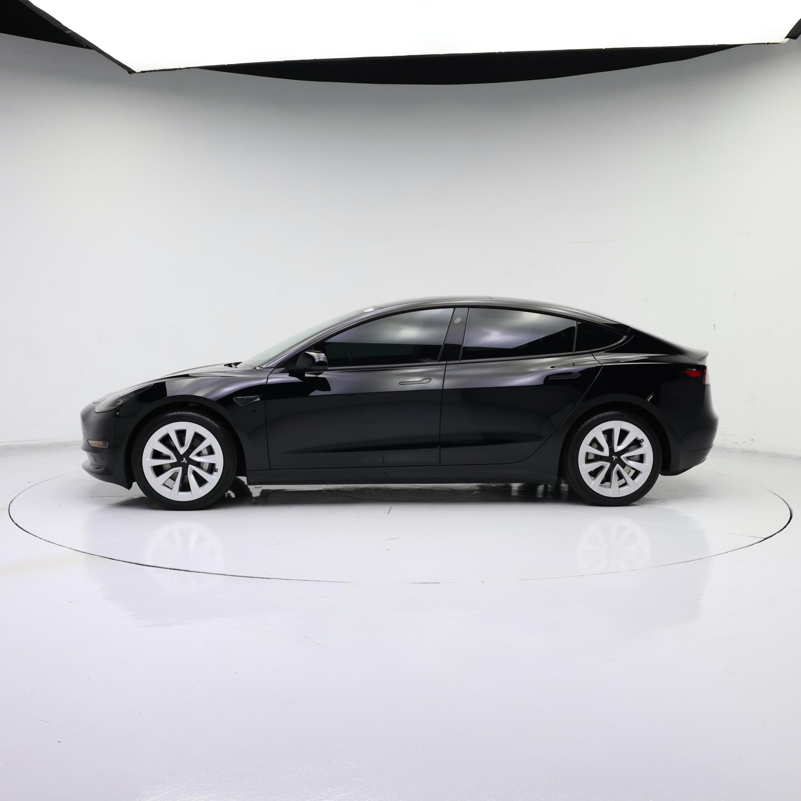 Thumbnail: 2023 Tesla Model 3 - 3