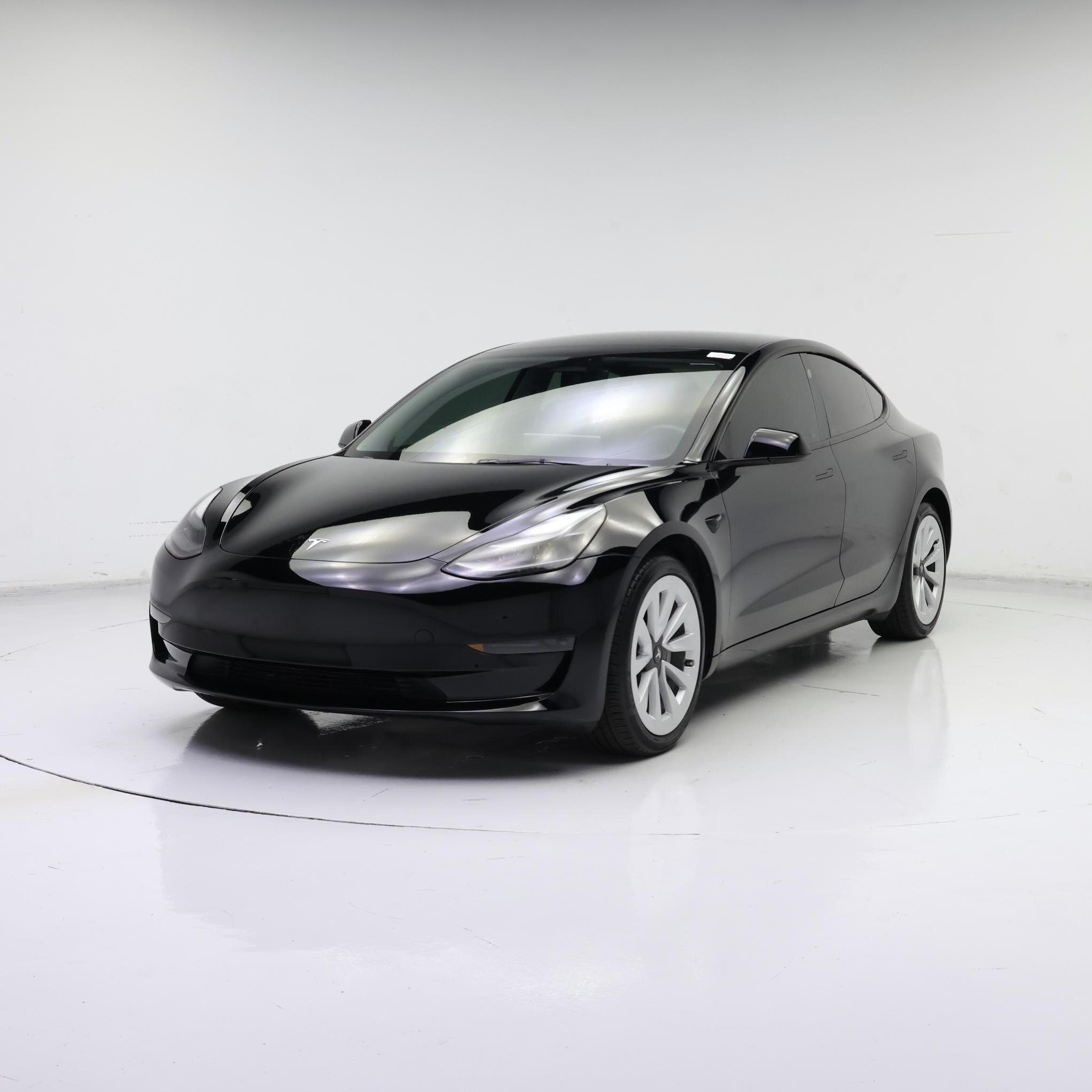 Thumbnail: 2023 Tesla Model 3 - 4