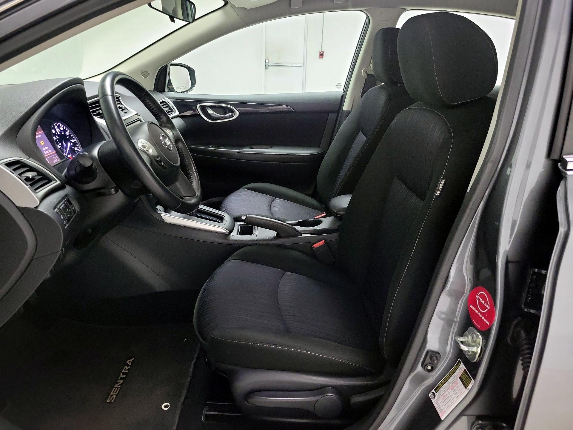 Thumbnail: 2019 Nissan Sentra - 11