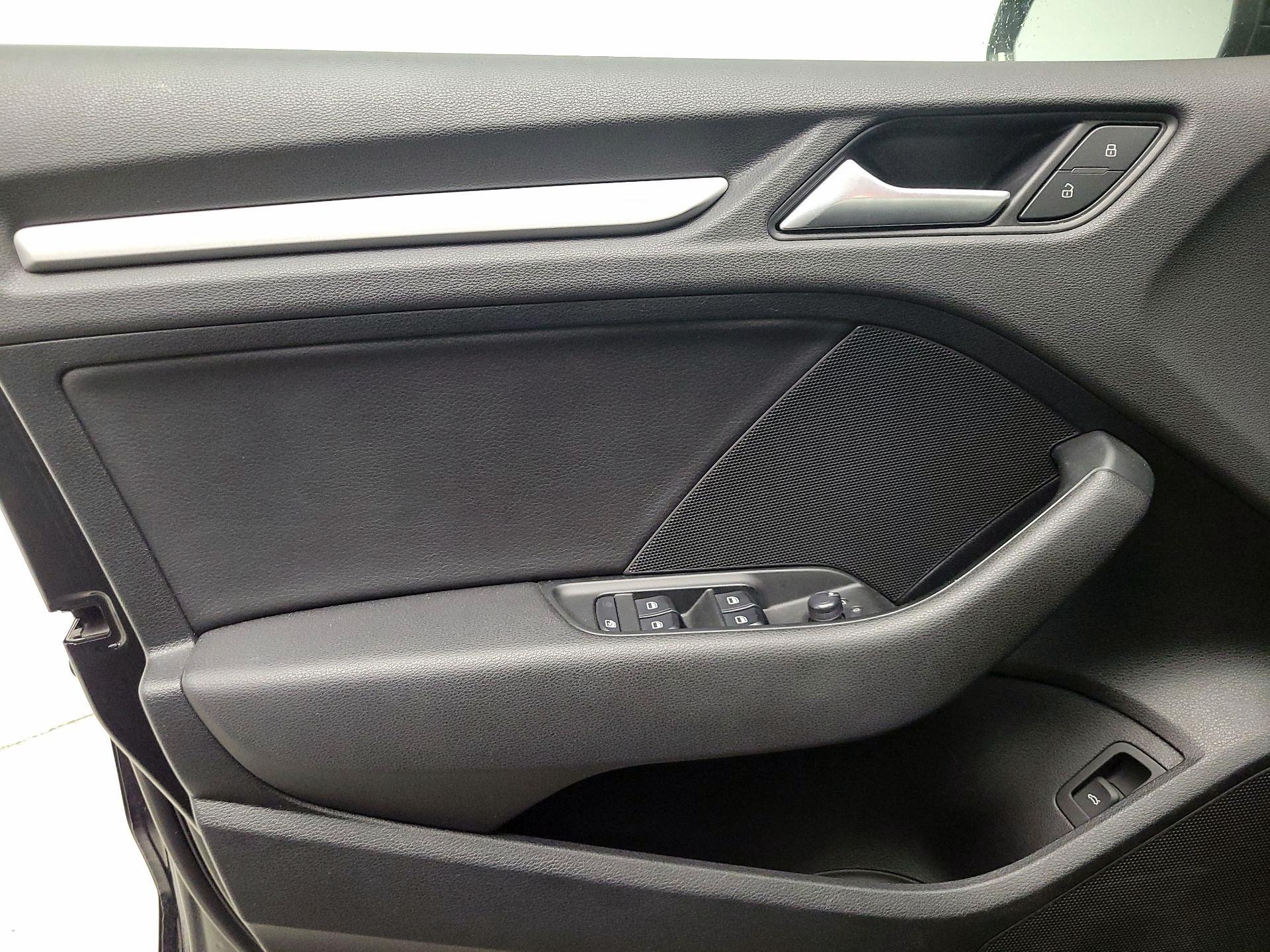 Thumbnail: 2015 Audi A3 - 12