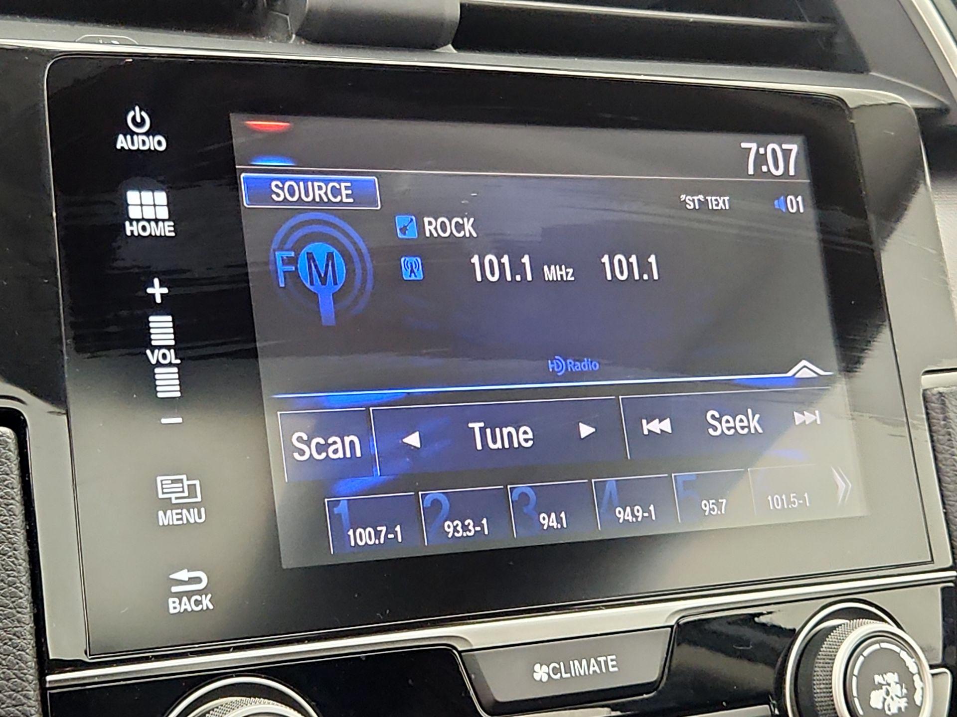 Thumbnail: 2017 Honda Civic - 14