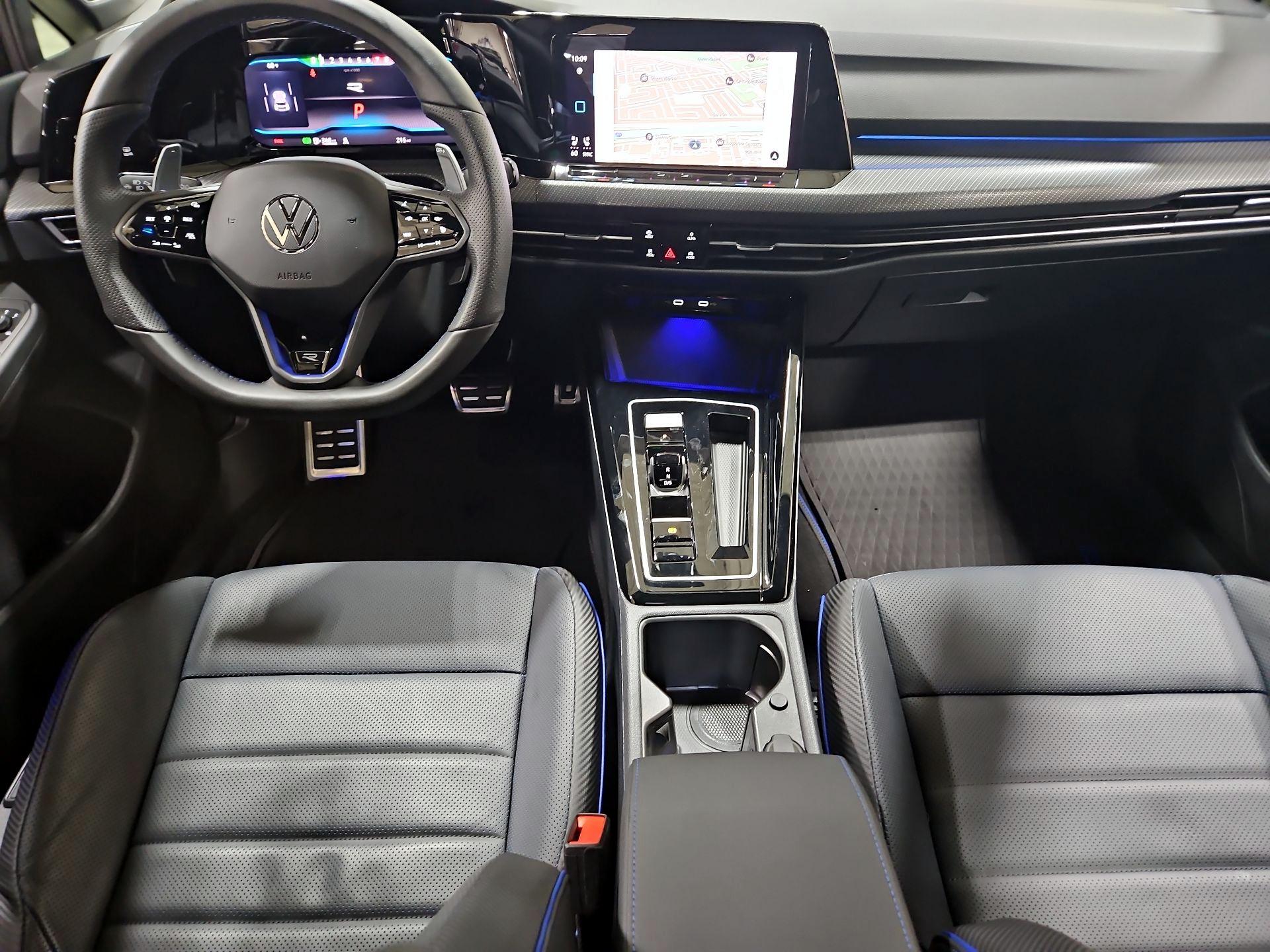 Thumbnail: 2024 Volkswagen Golf - 9