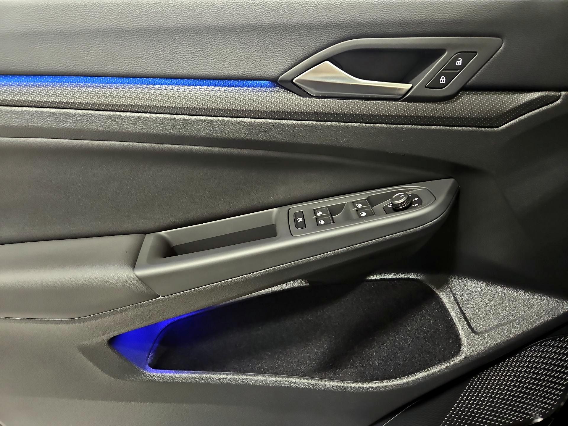 Thumbnail: 2024 Volkswagen Golf - 12