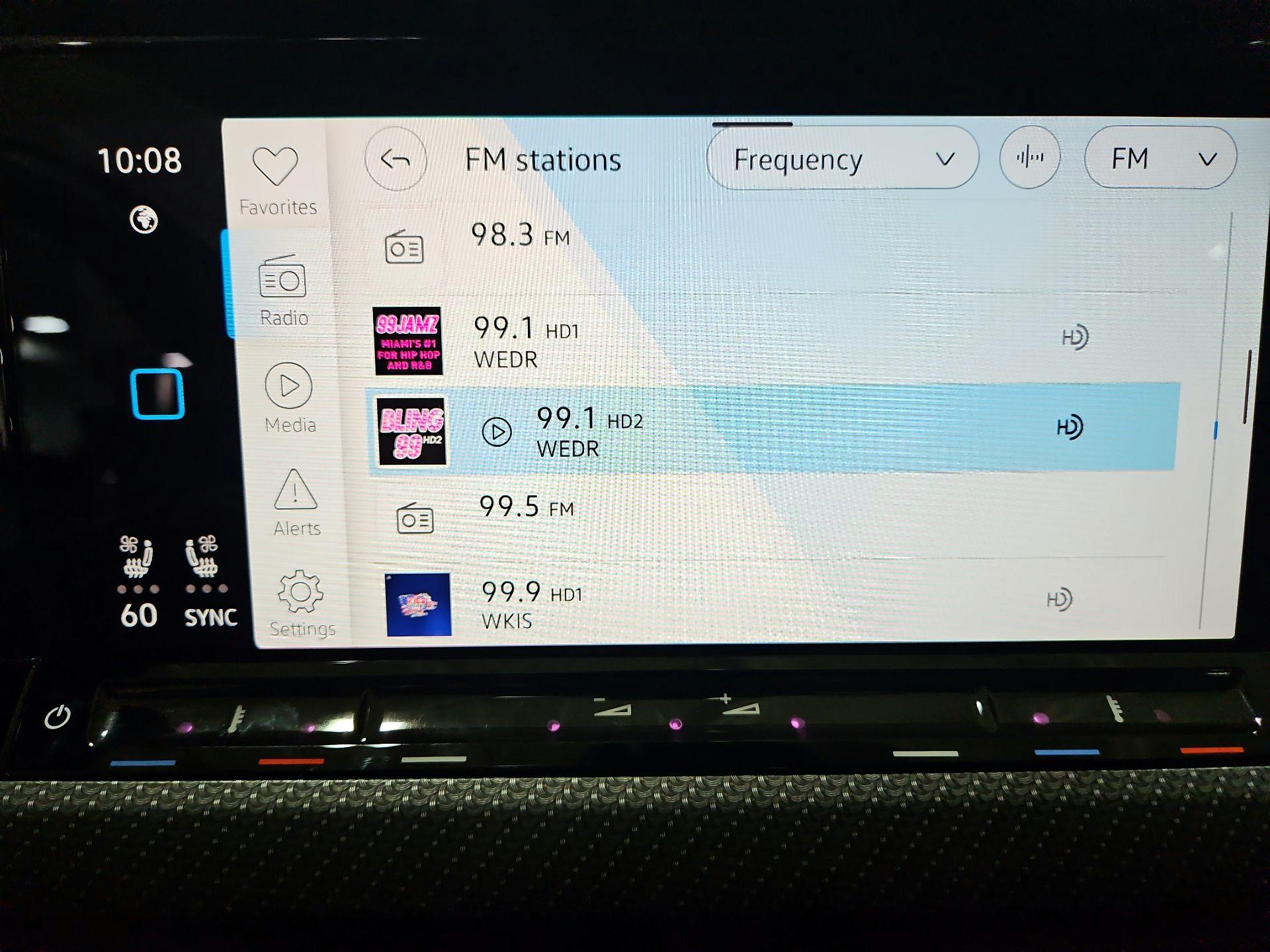 Thumbnail: 2024 Volkswagen Golf - 16