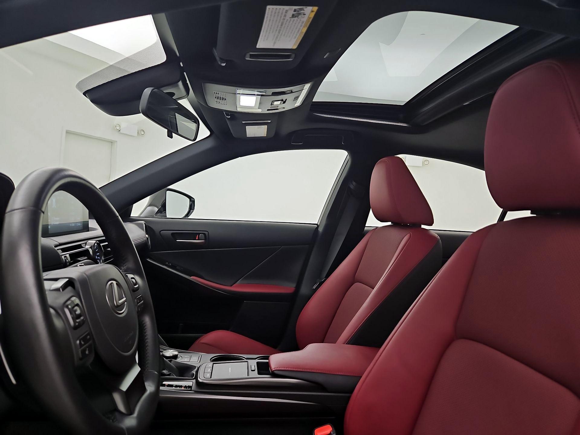 Thumbnail: 2024 Lexus IS - 19