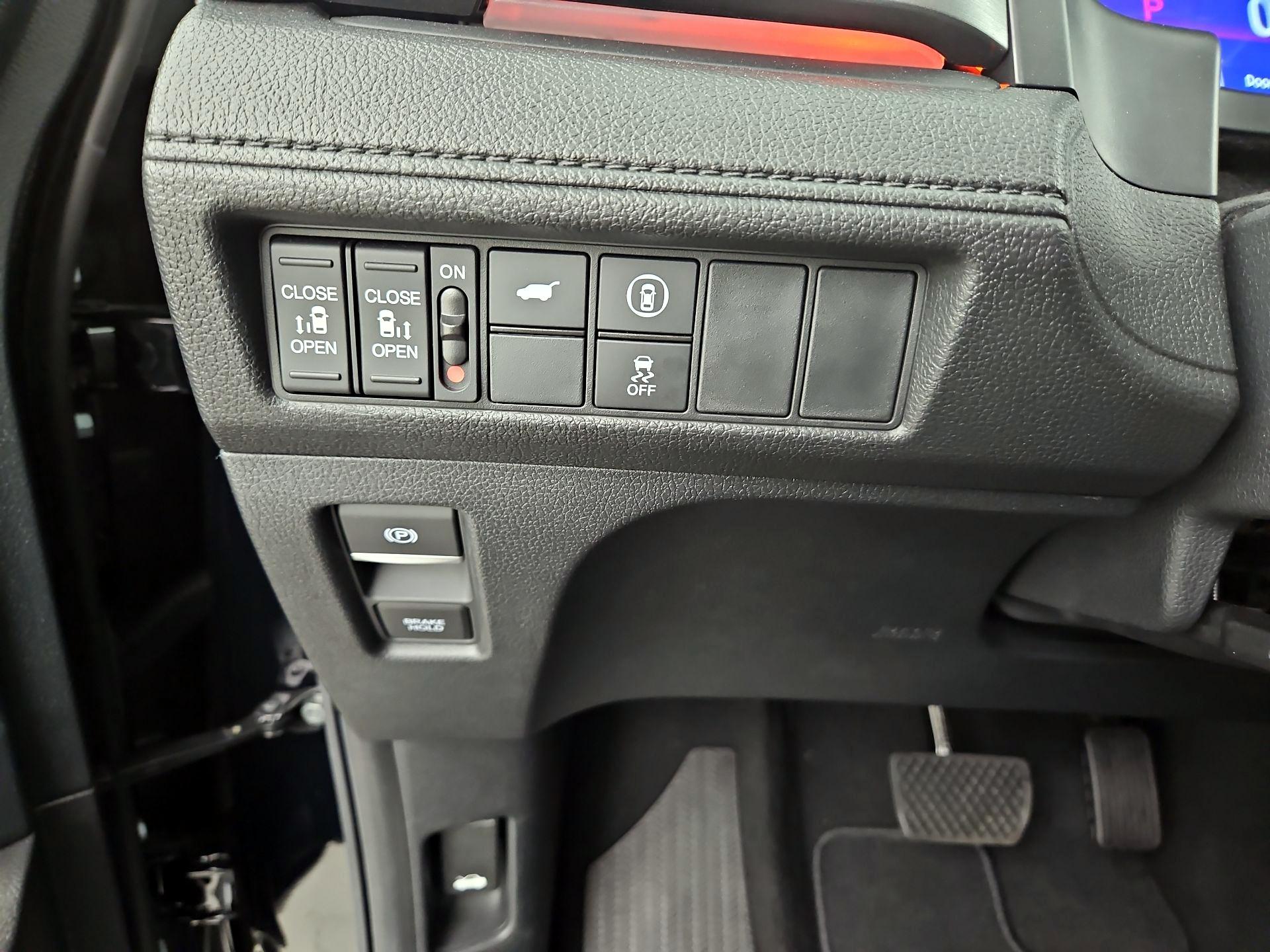 Thumbnail: 2024 Honda Odyssey - 13