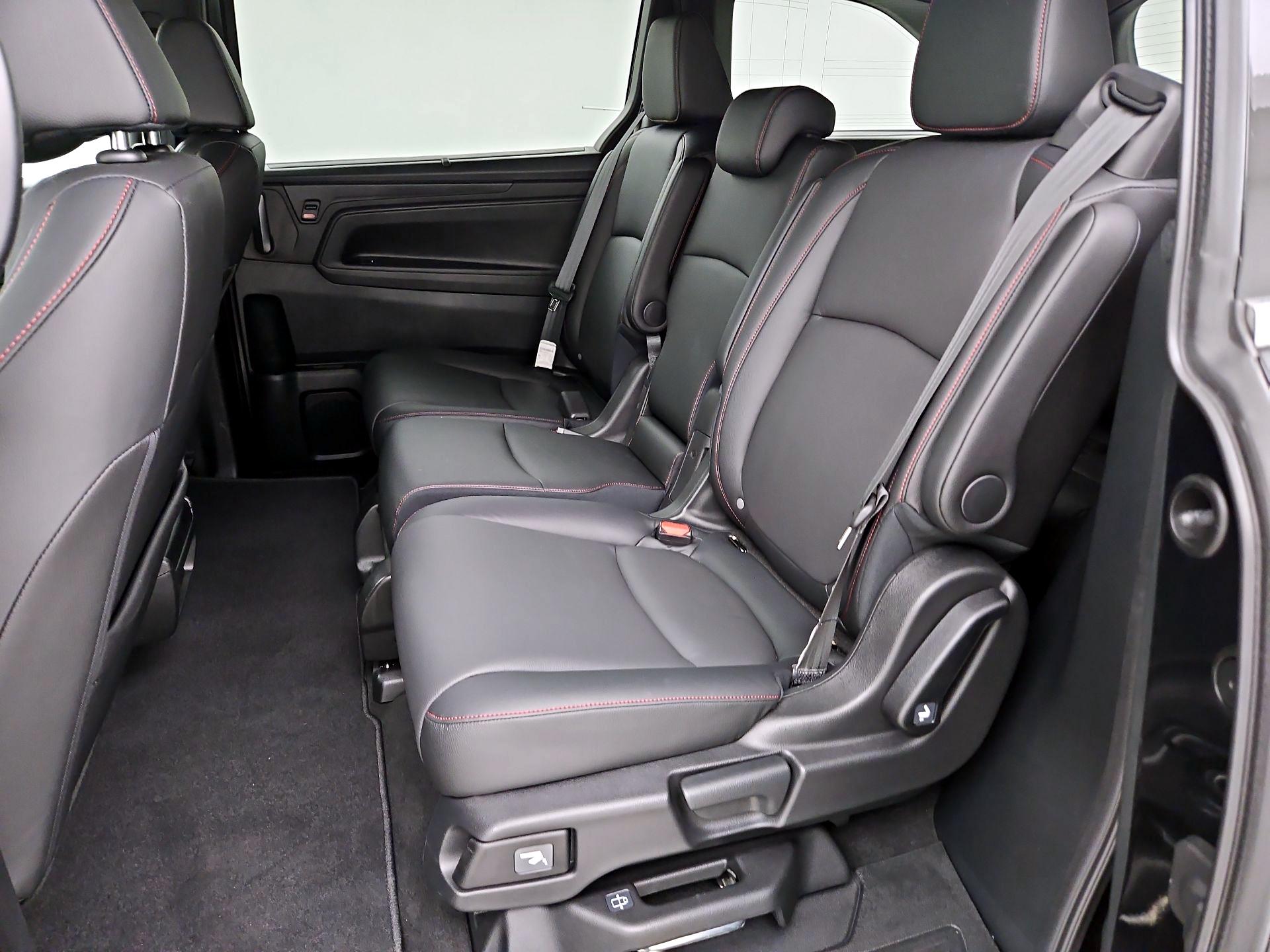 Thumbnail: 2024 Honda Odyssey - 20