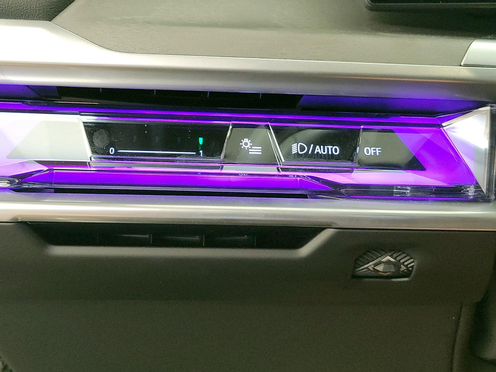 Thumbnail: 2025 BMW 7 Series - 13