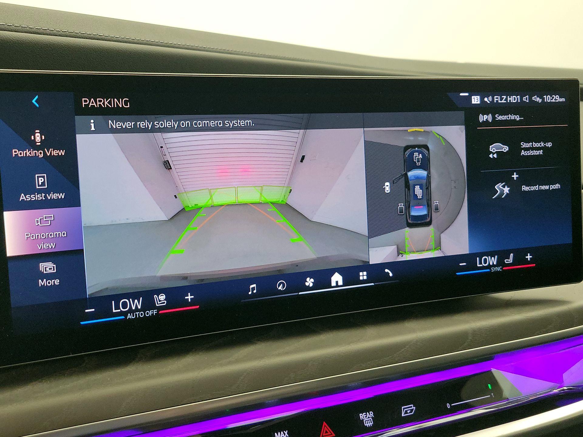 Thumbnail: 2025 BMW 7 Series - 15