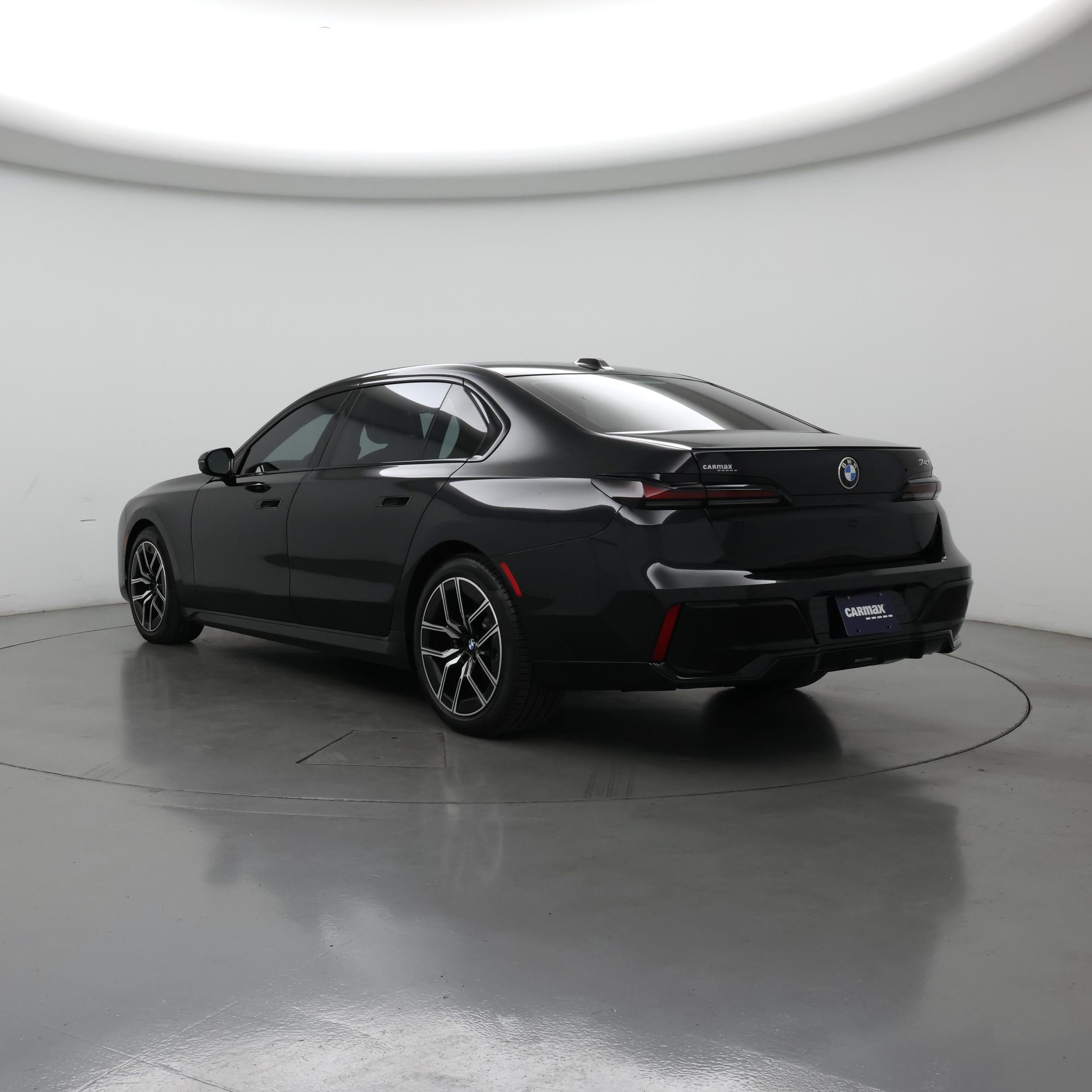 Thumbnail: 2025 BMW 7 Series - 2