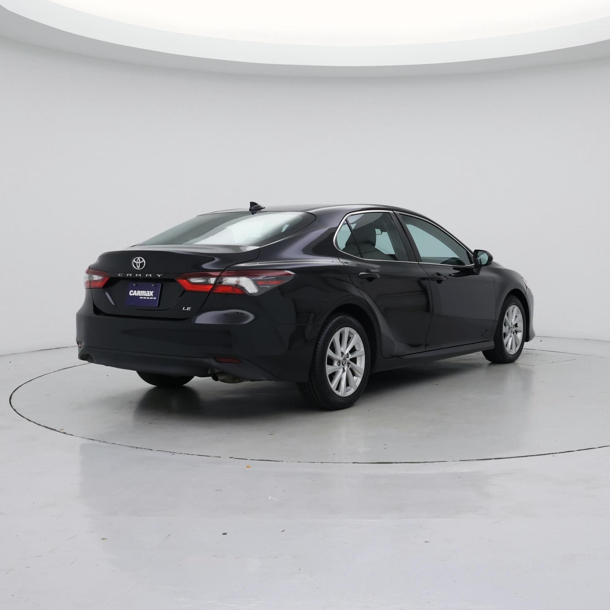 Thumbnail: 2021 Toyota Camry - 8