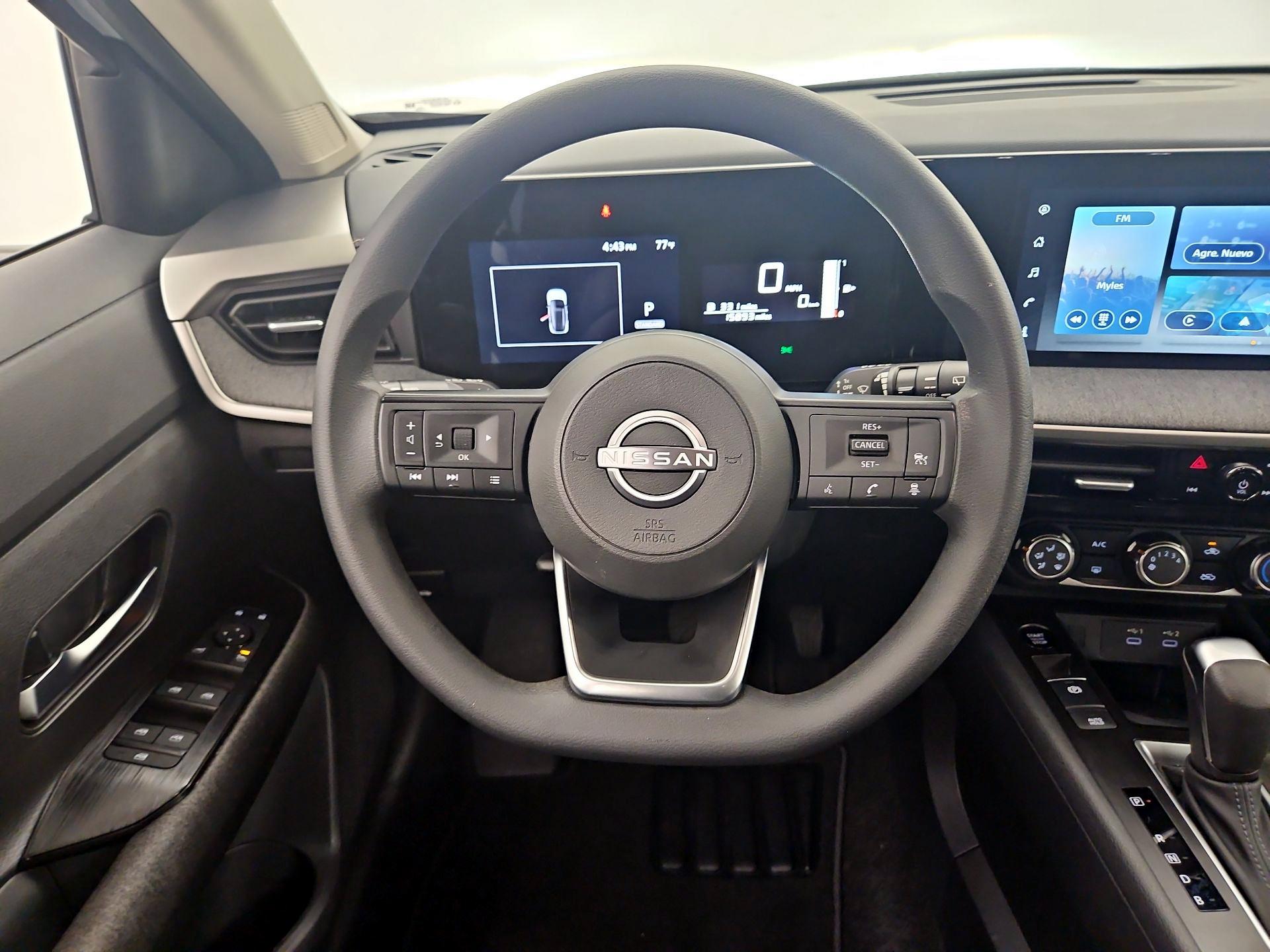 Thumbnail: 2025 Nissan Kicks - 10