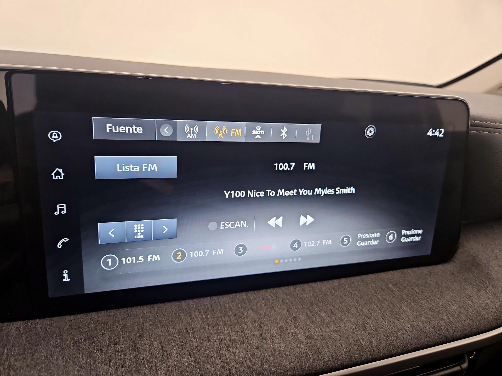 Thumbnail: 2025 Nissan Kicks - 15