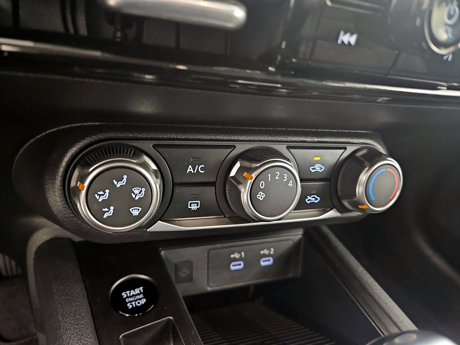 Thumbnail: 2025 Nissan Kicks - 16