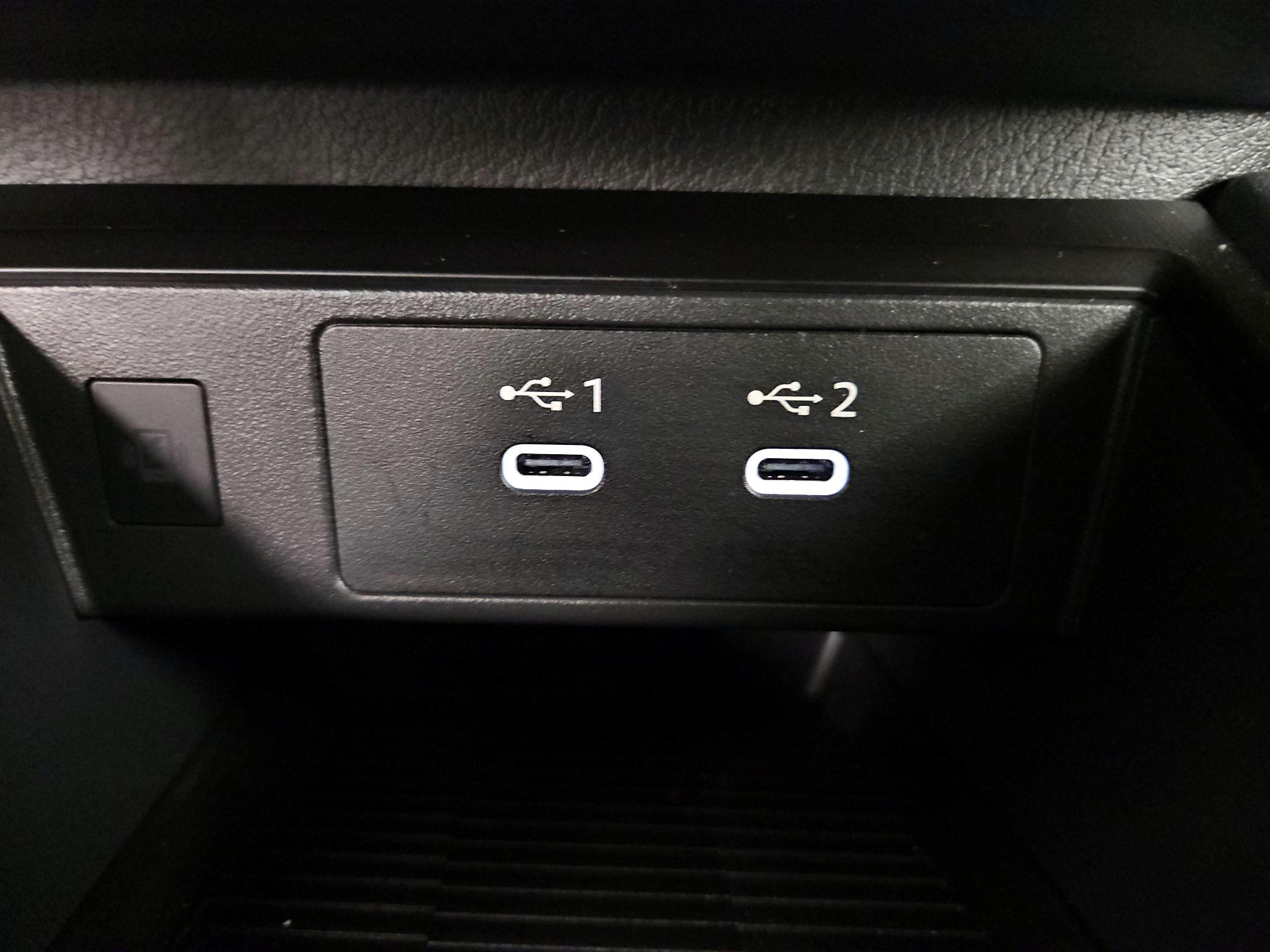 Thumbnail: 2025 Nissan Kicks - 18