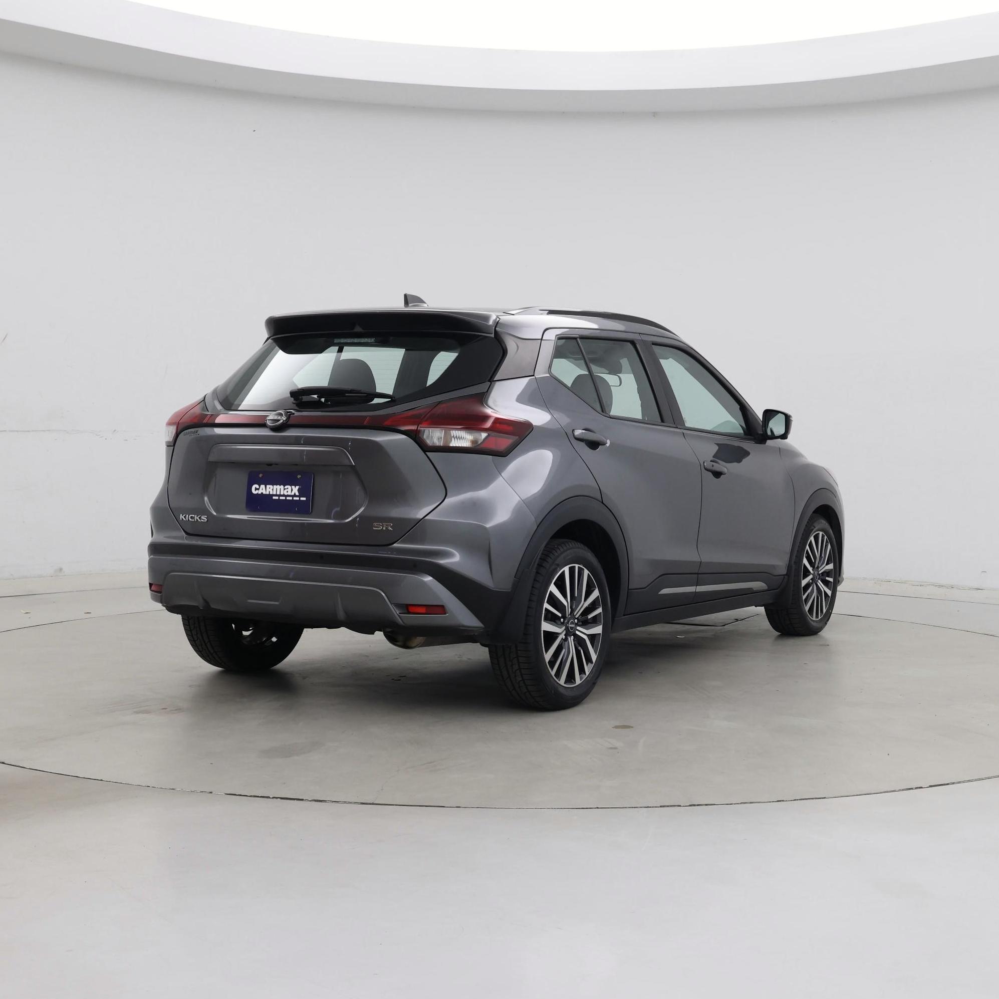 Thumbnail: 2023 Nissan Kicks - 8