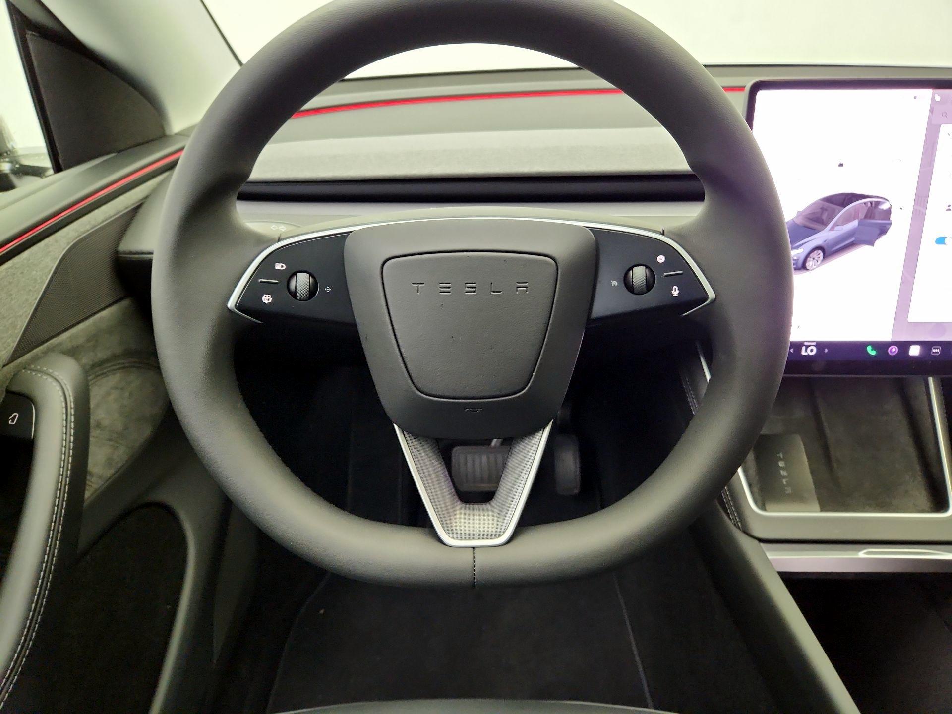 Thumbnail: 2026 Tesla Model Y - 10