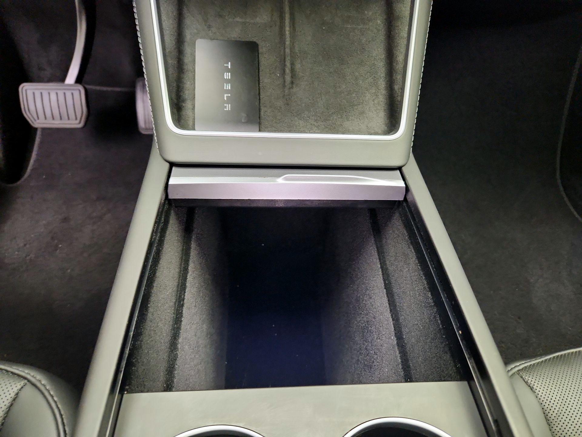 Thumbnail: 2026 Tesla Model Y - 19