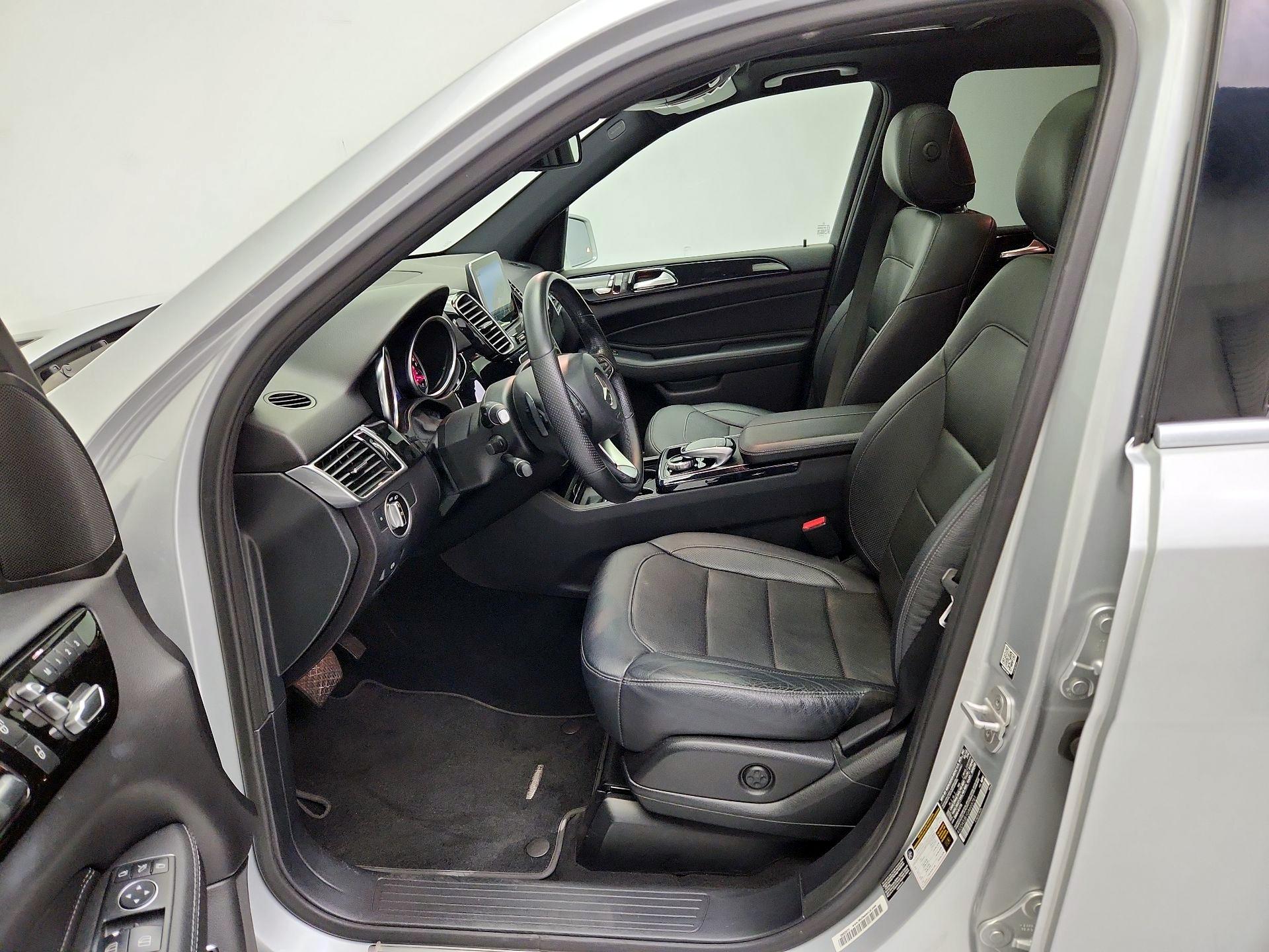 Thumbnail: 2016 Mercedes-Benz GLE - 11