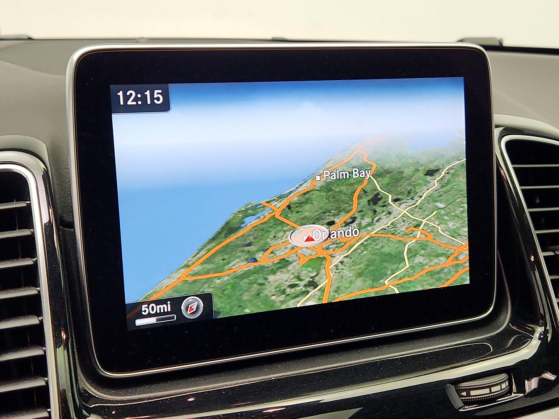 Thumbnail: 2016 Mercedes-Benz GLE - 14