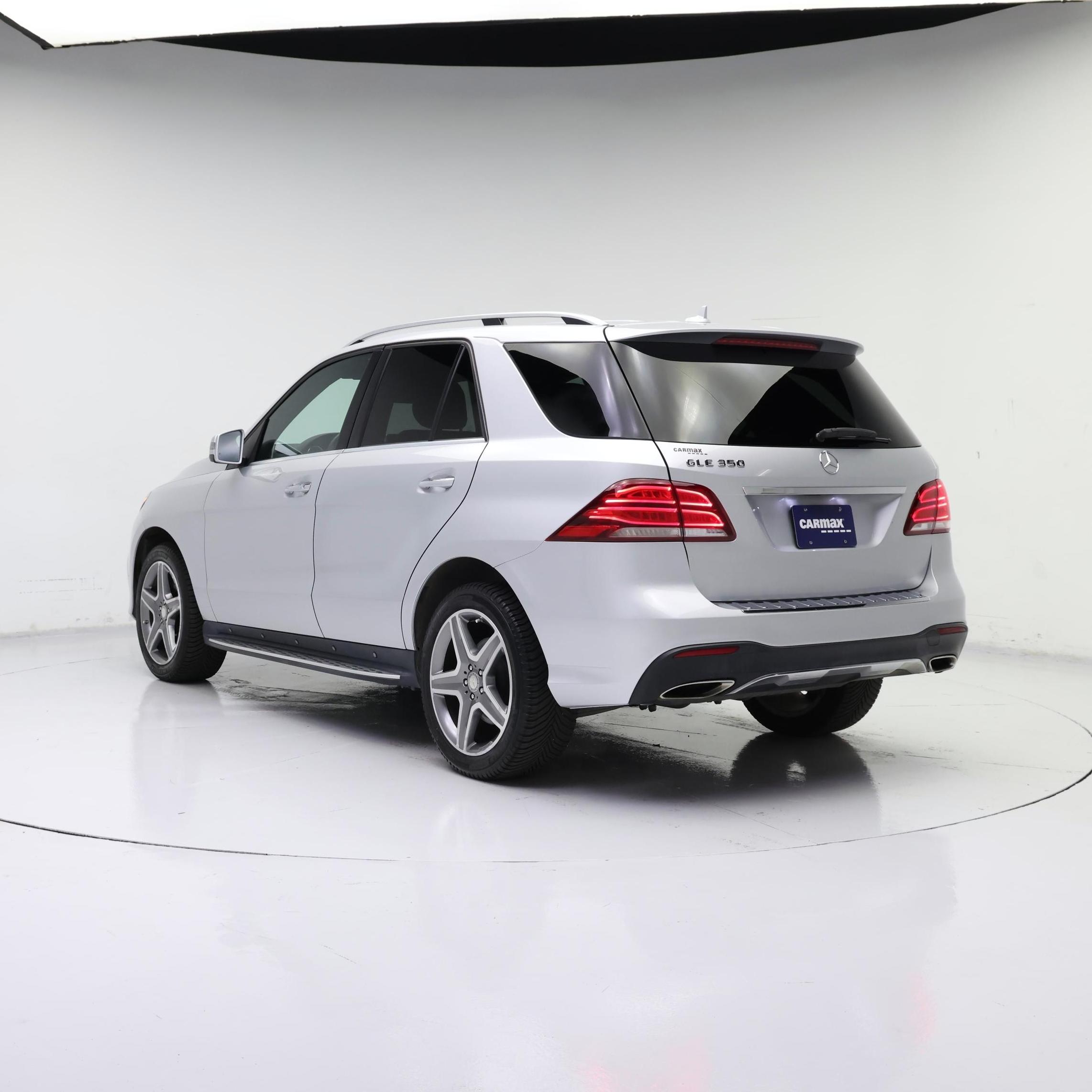 Thumbnail: 2016 Mercedes-Benz GLE - 2