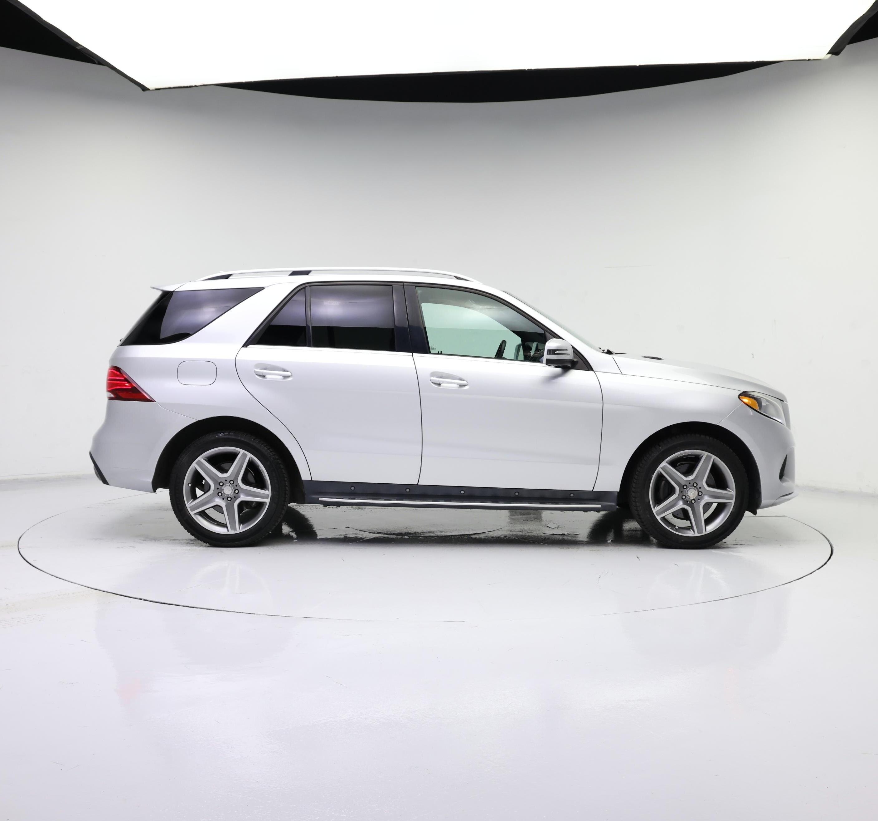 Thumbnail: 2016 Mercedes-Benz GLE - 7