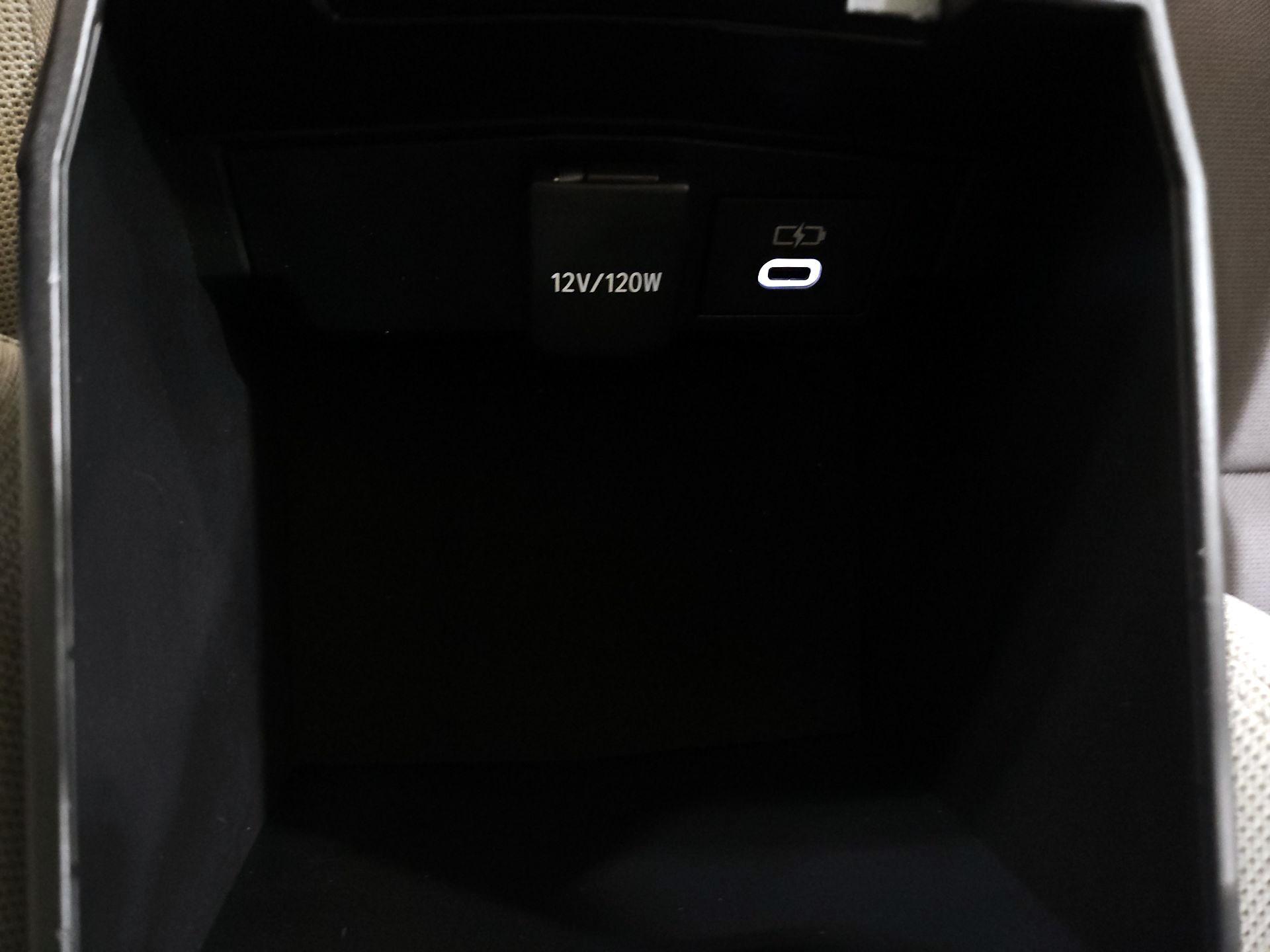 Thumbnail: 2025 Toyota Corolla - 17