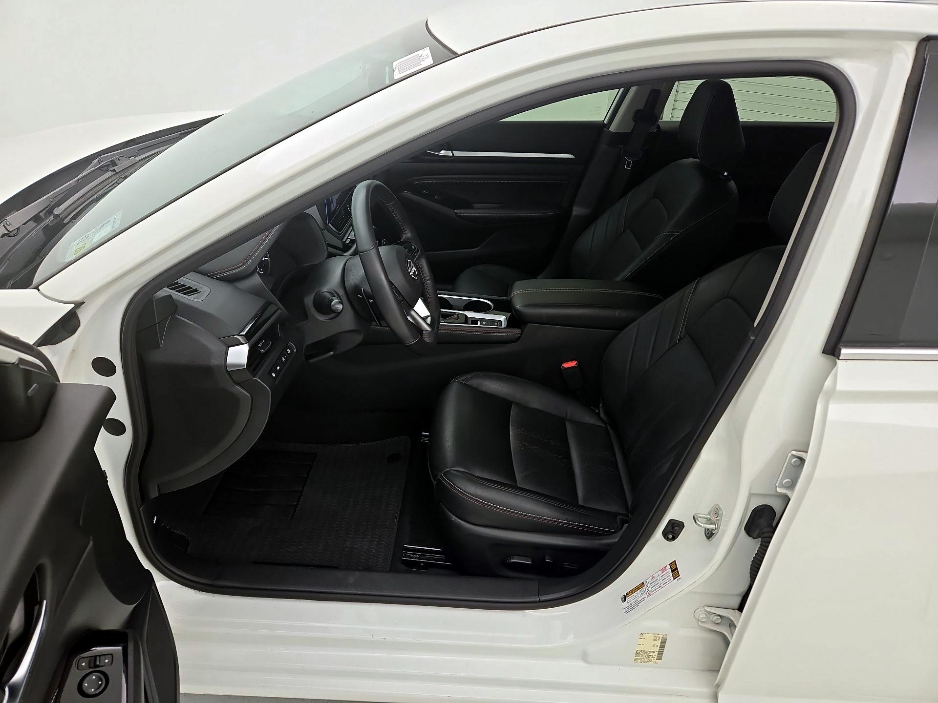 Thumbnail: 2023 Nissan Altima - 11