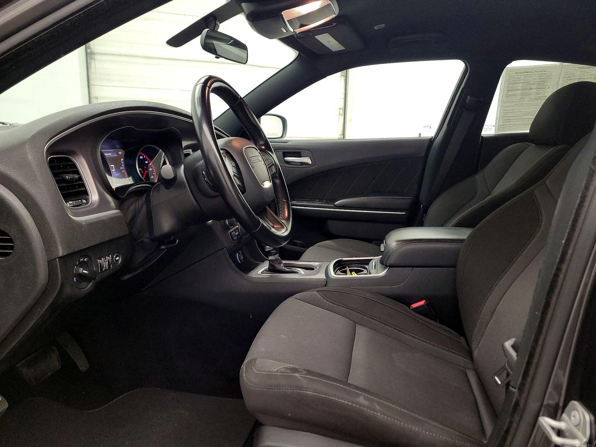 Thumbnail: 2022 Dodge Charger - 11