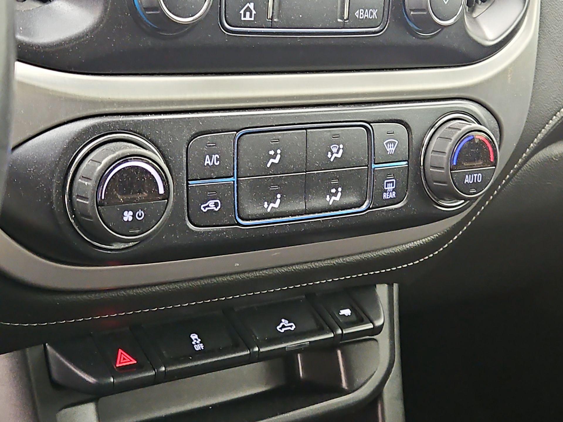 Thumbnail: 2022 GMC Canyon - 16