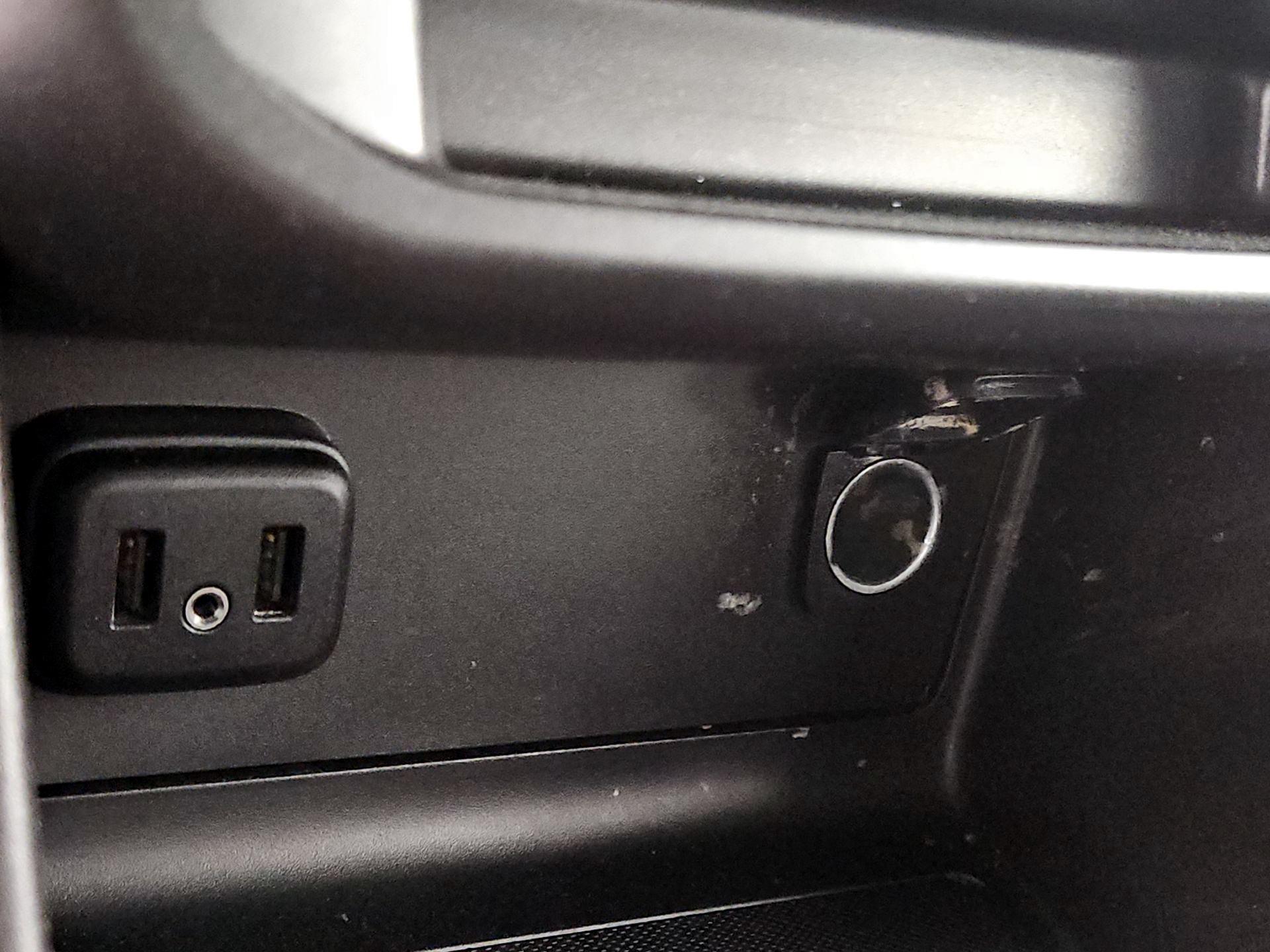 Thumbnail: 2022 GMC Canyon - 18