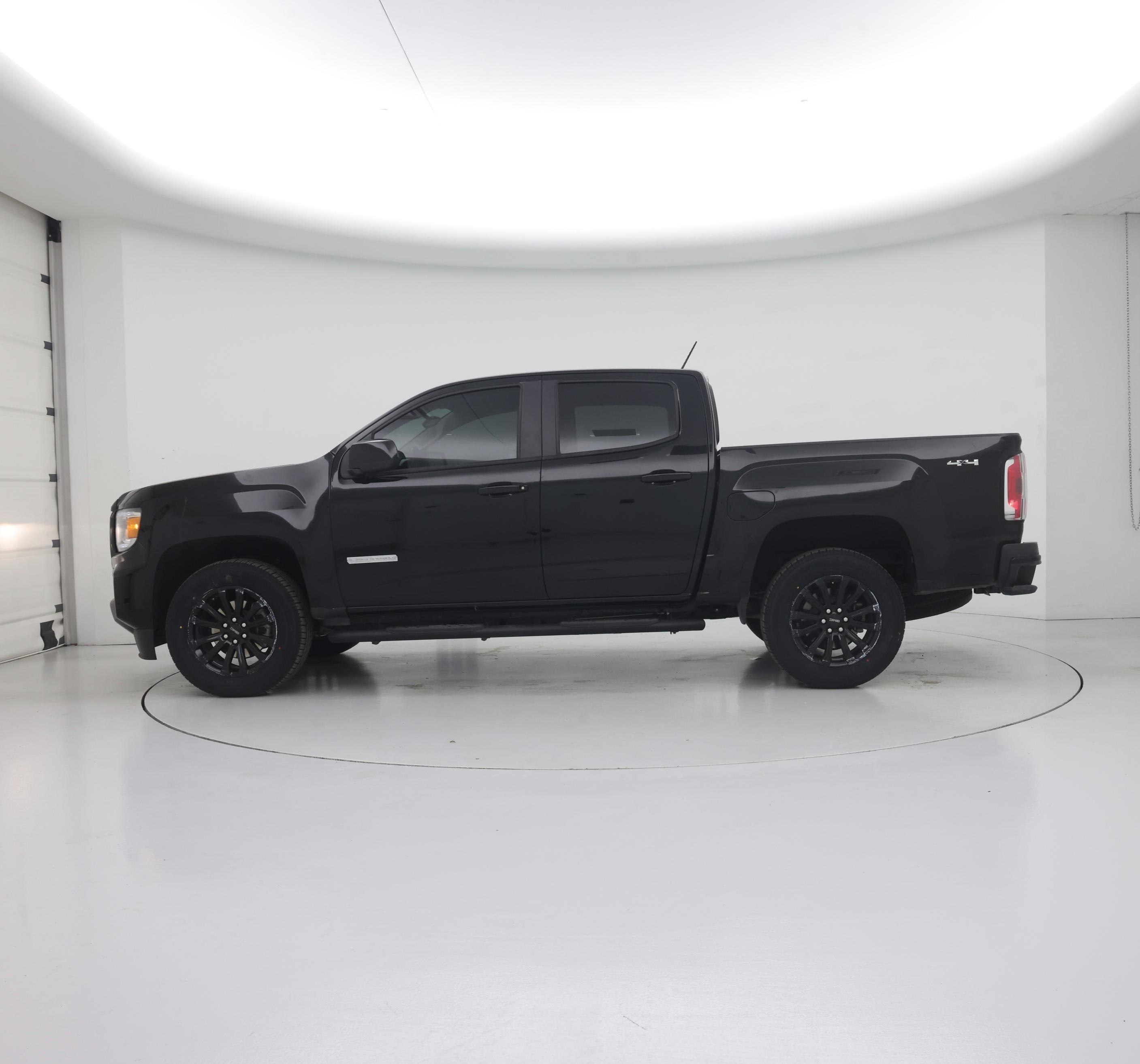 Thumbnail: 2022 GMC Canyon - 3