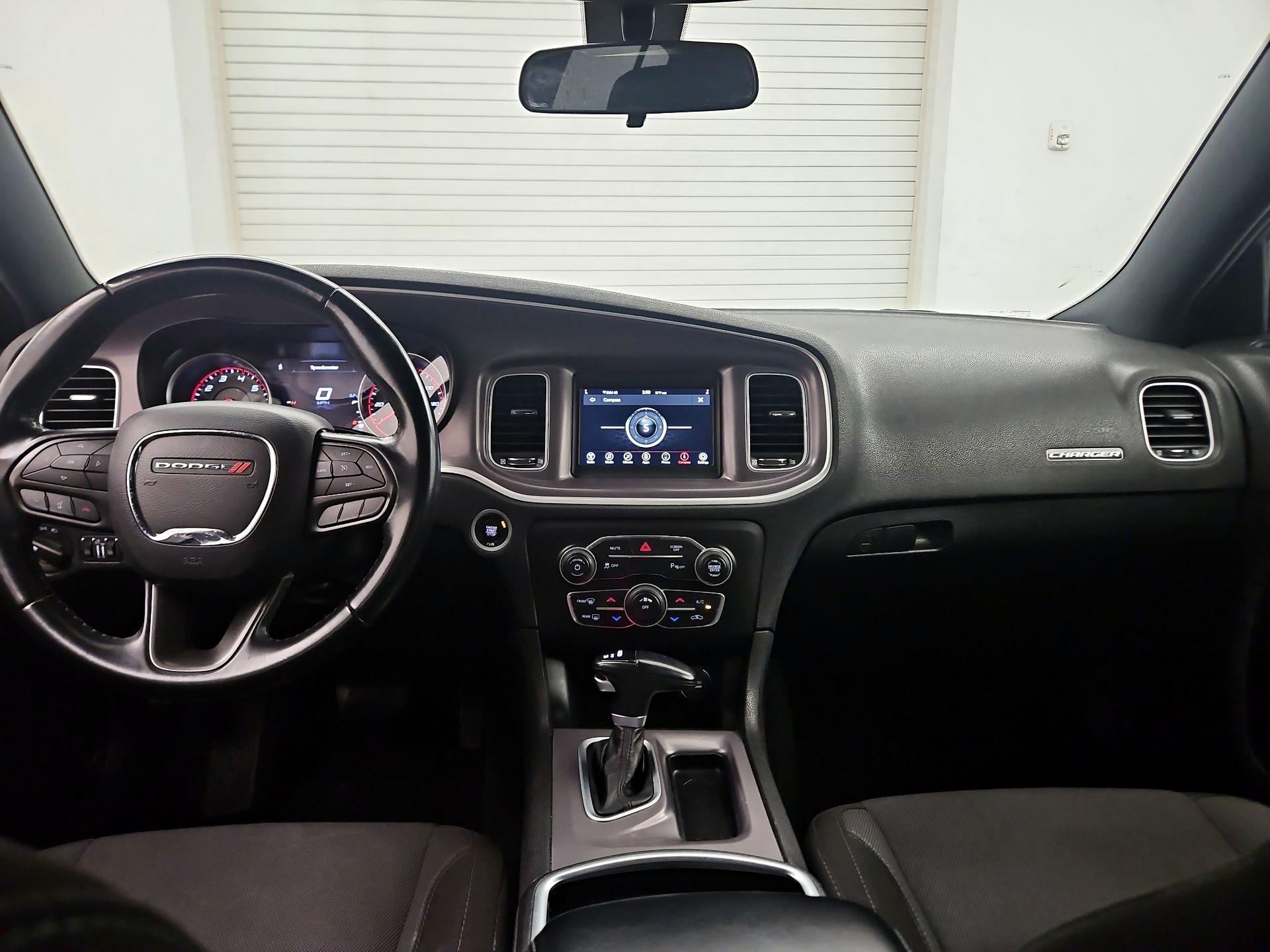 Thumbnail: 2022 Dodge Charger - 9