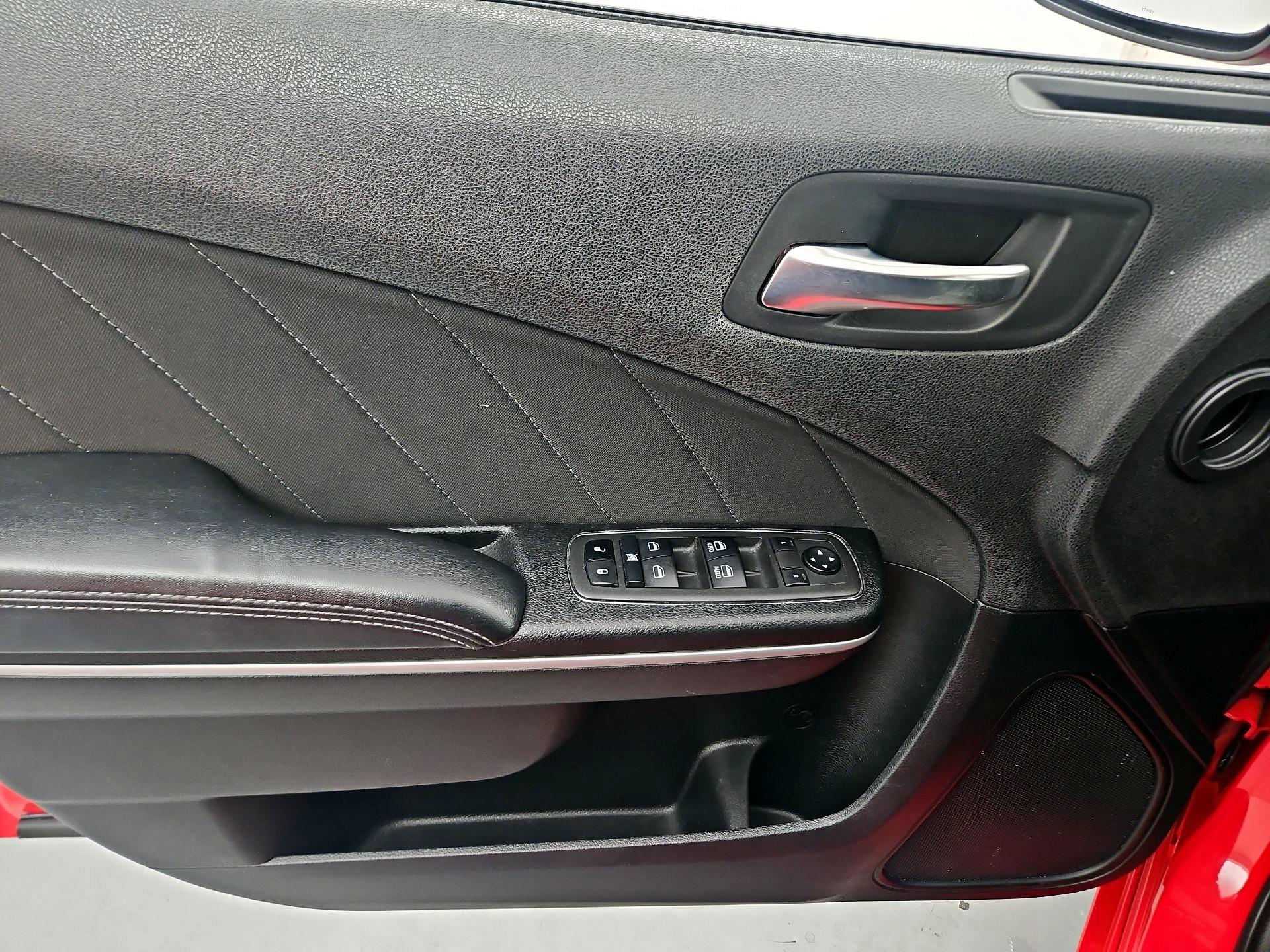 Thumbnail: 2022 Dodge Charger - 12