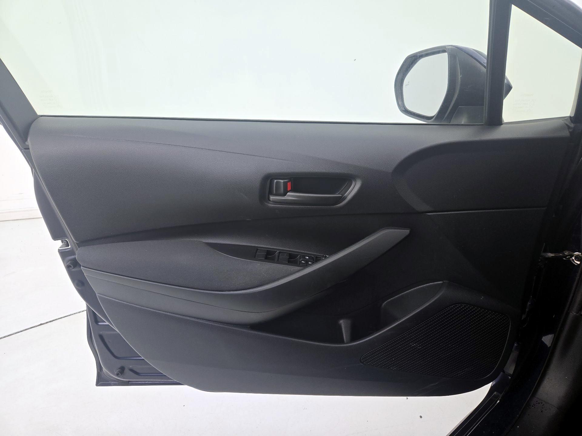 Thumbnail: 2022 Toyota Corolla - 12