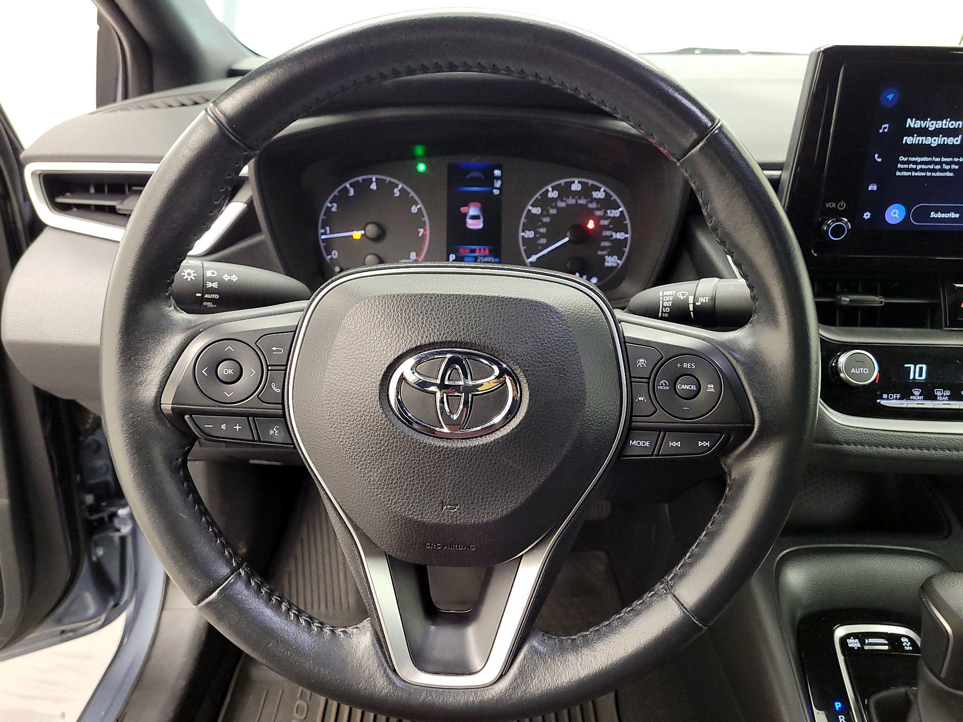 Thumbnail: 2023 Toyota Corolla - 10