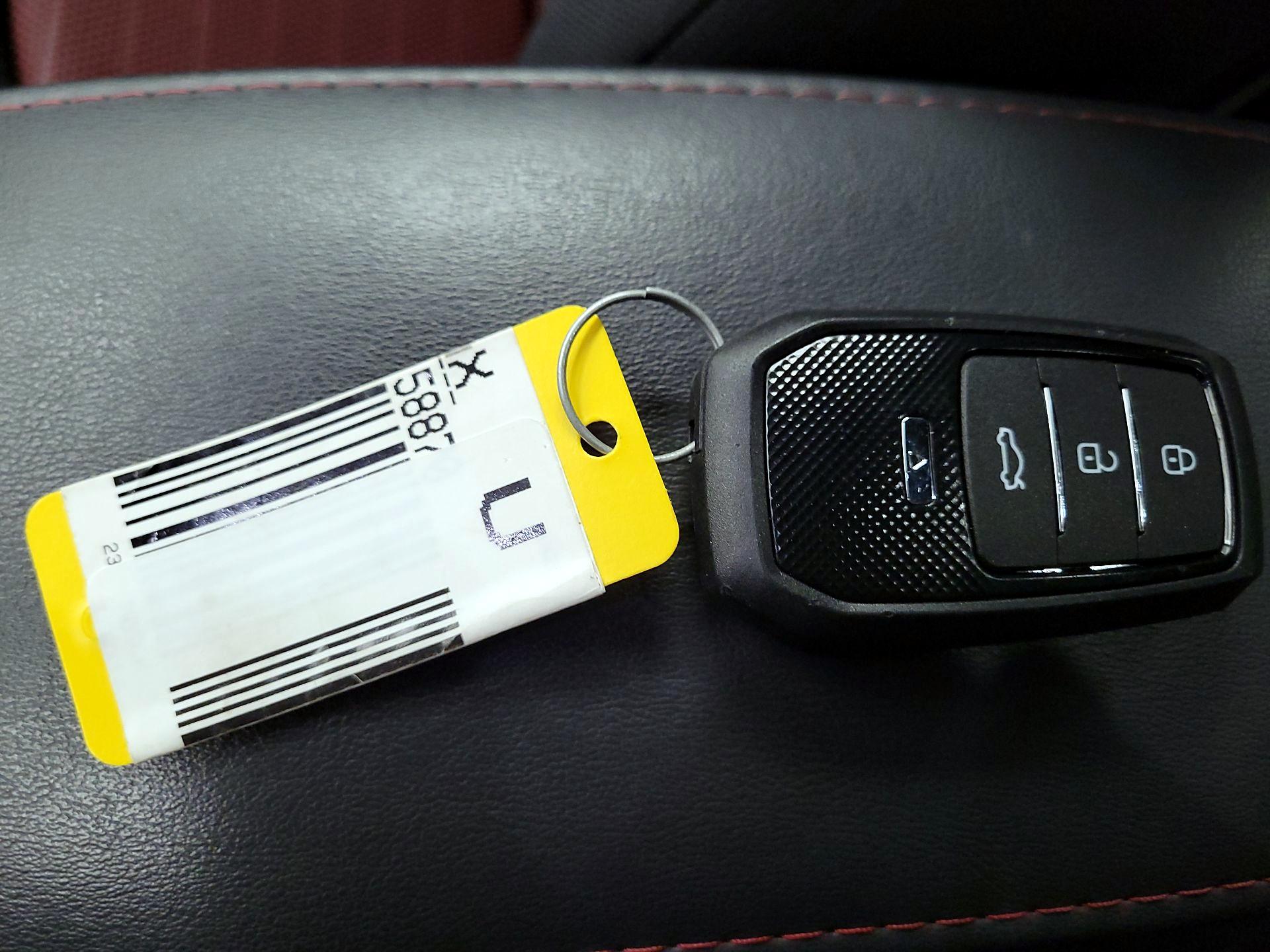 Thumbnail: 2023 Toyota Corolla - 18