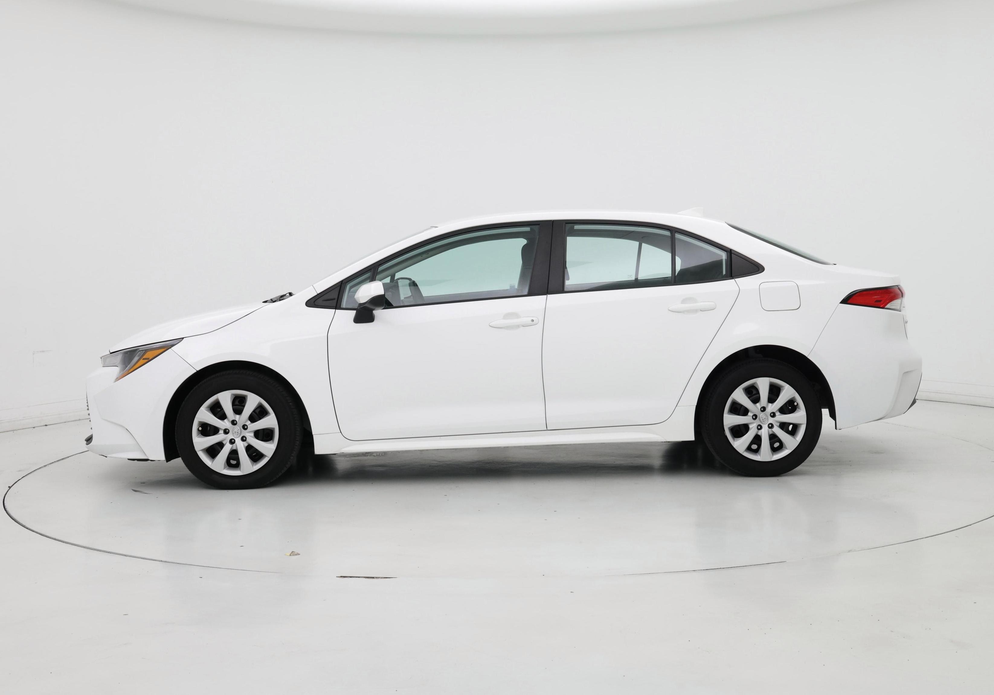 Thumbnail: 2024 Toyota Corolla - 3