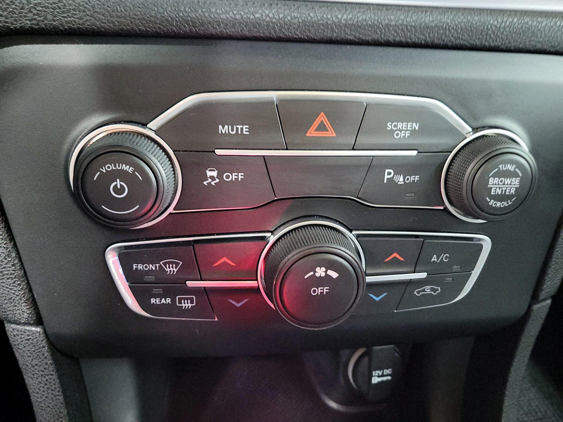 Thumbnail: 2023 Dodge Charger - 14