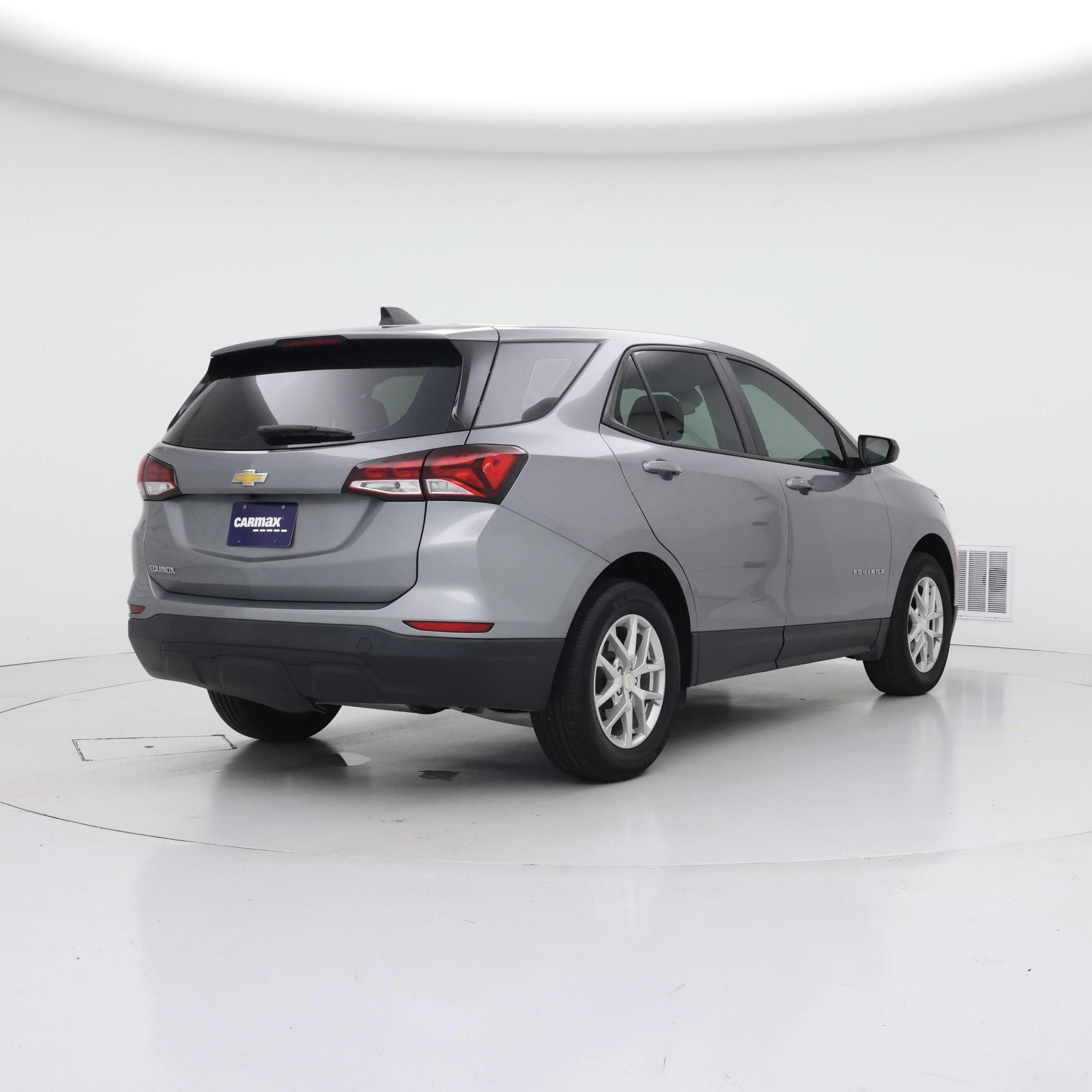 Thumbnail: 2023 Chevrolet Equinox - 8