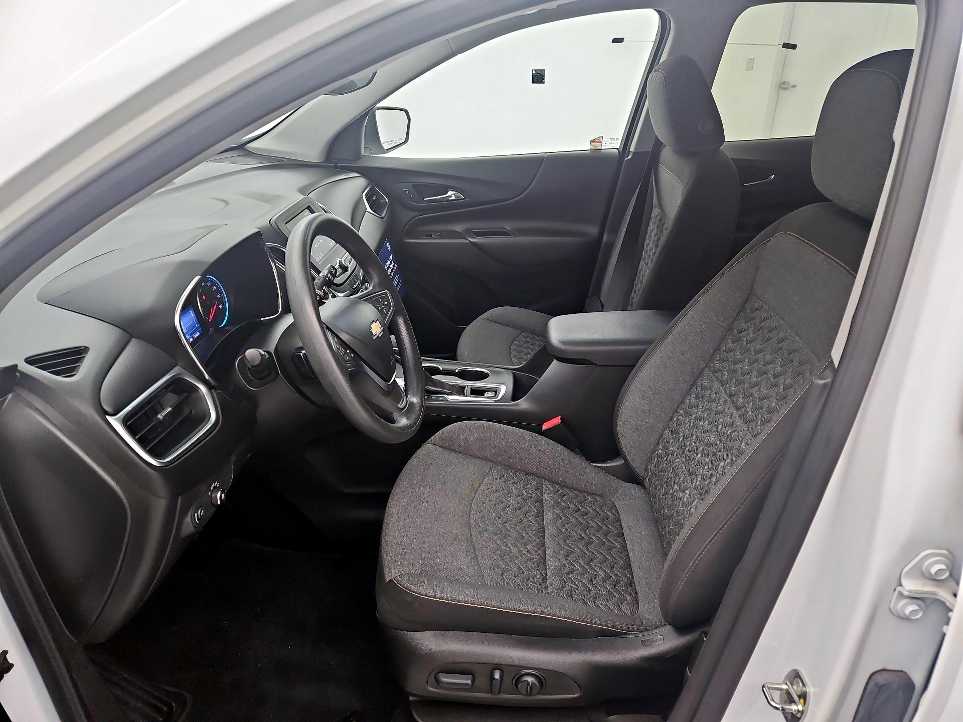 Thumbnail: 2023 Chevrolet Equinox - 11