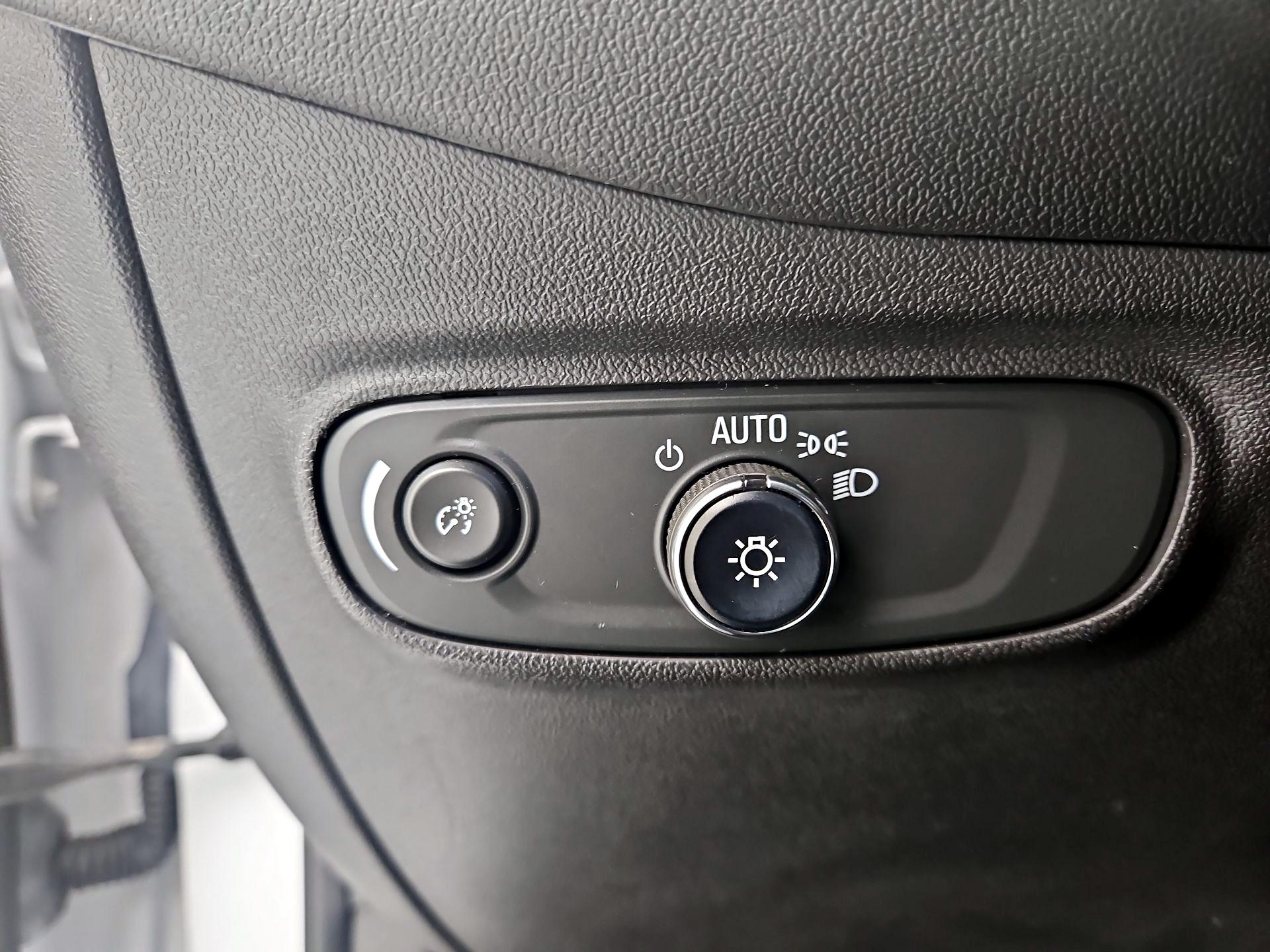 Thumbnail: 2023 Chevrolet Equinox - 13