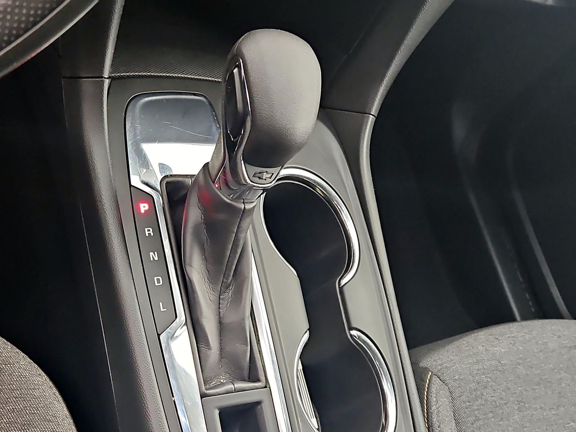 Thumbnail: 2023 Chevrolet Equinox - 17