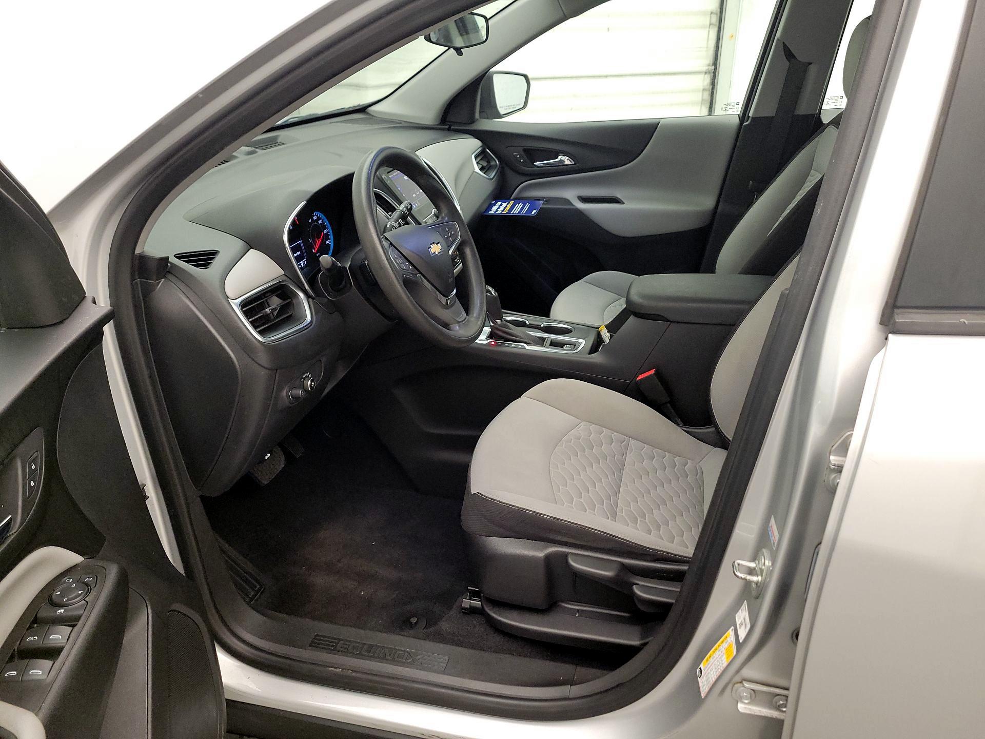 Thumbnail: 2021 Chevrolet Equinox - 11