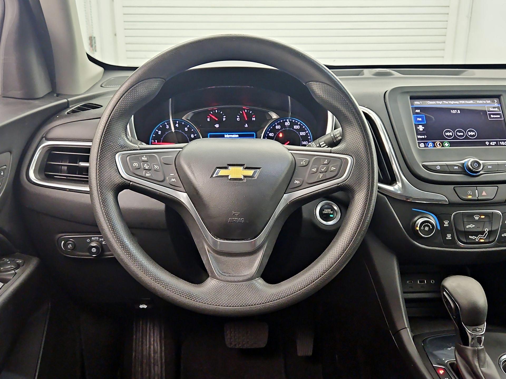 Thumbnail: 2022 Chevrolet Equinox - 10