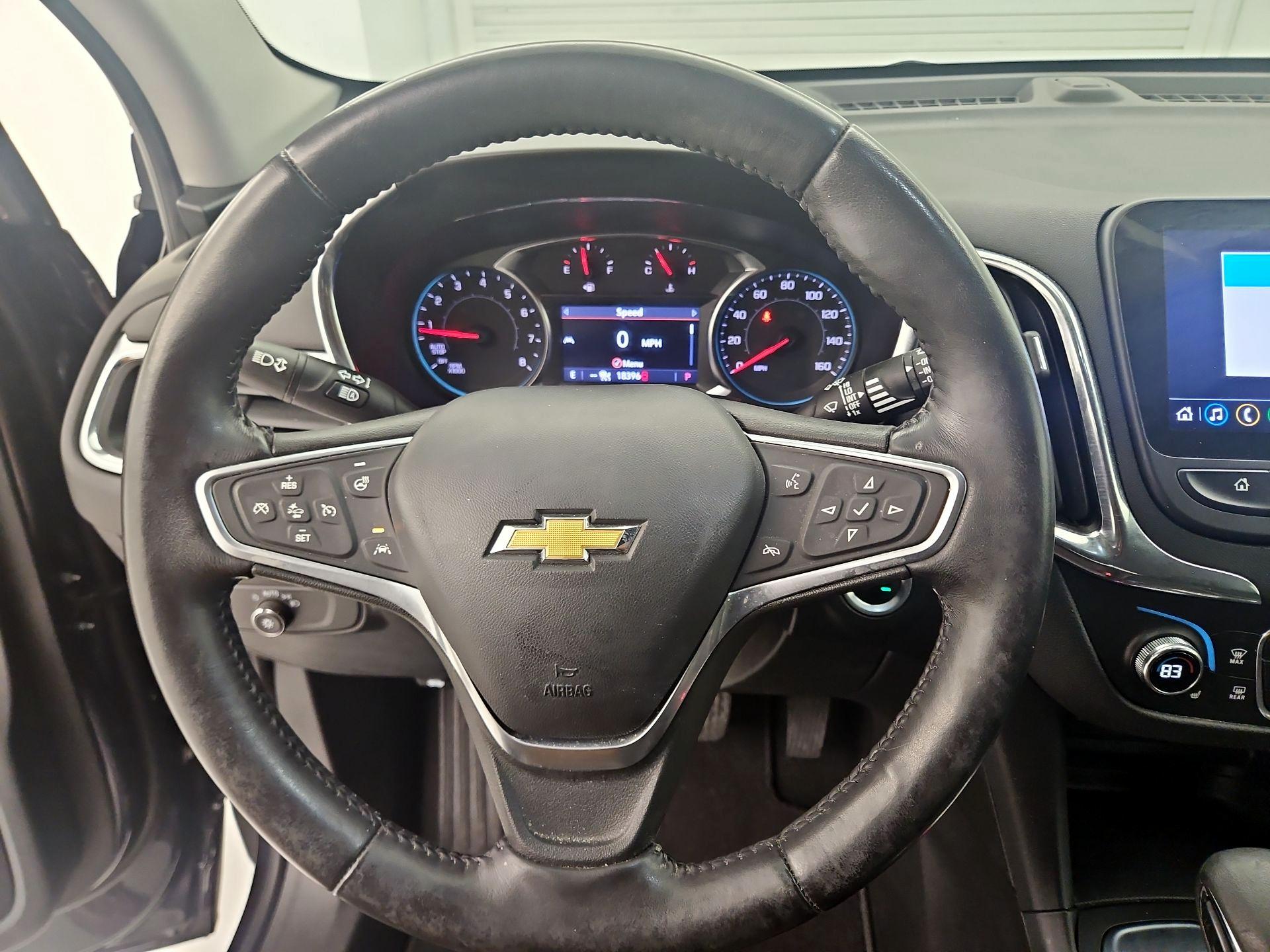 Thumbnail: 2022 Chevrolet Equinox - 10