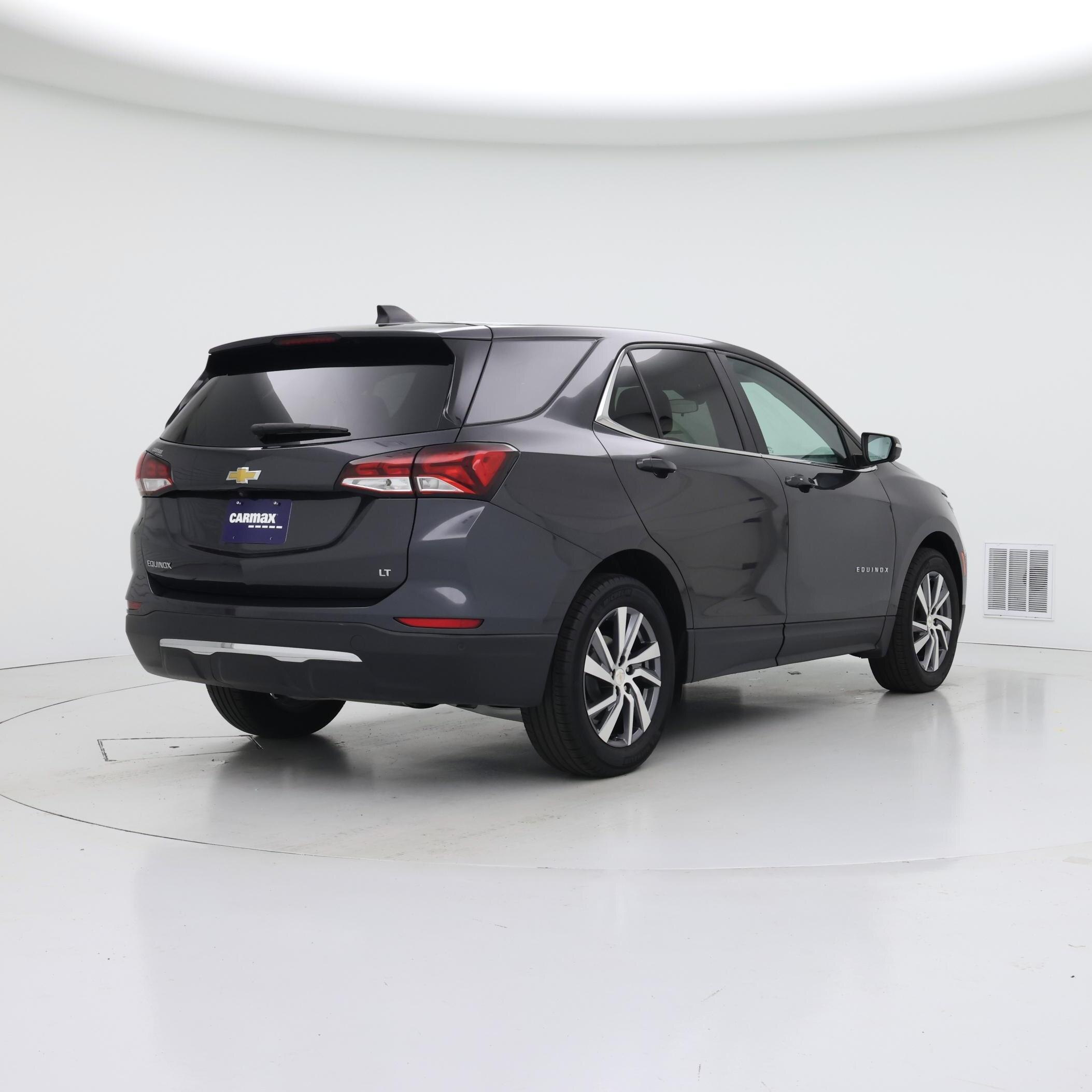 Thumbnail: 2022 Chevrolet Equinox - 8