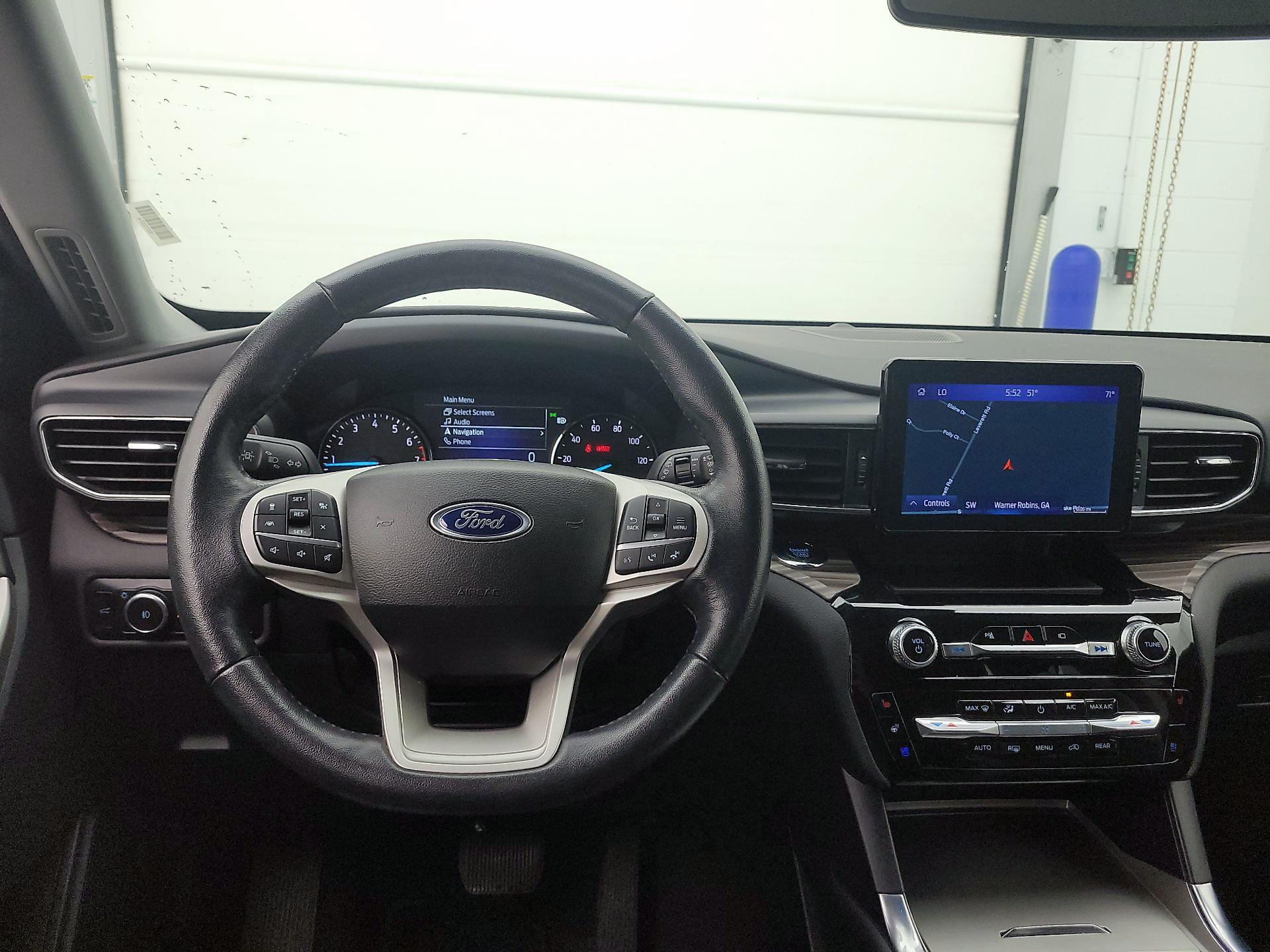 Thumbnail: 2023 Ford Explorer - 10