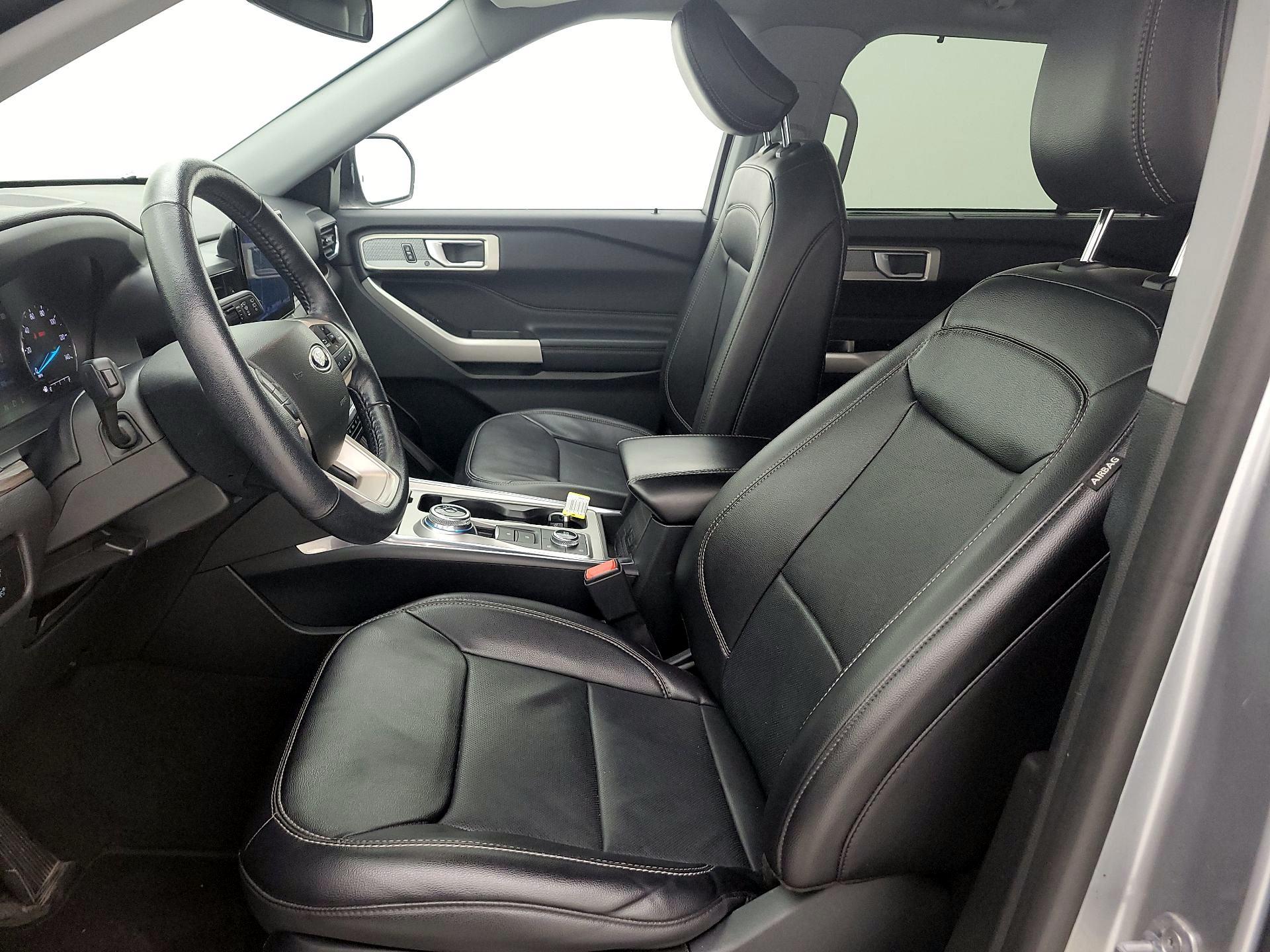 Thumbnail: 2023 Ford Explorer - 11